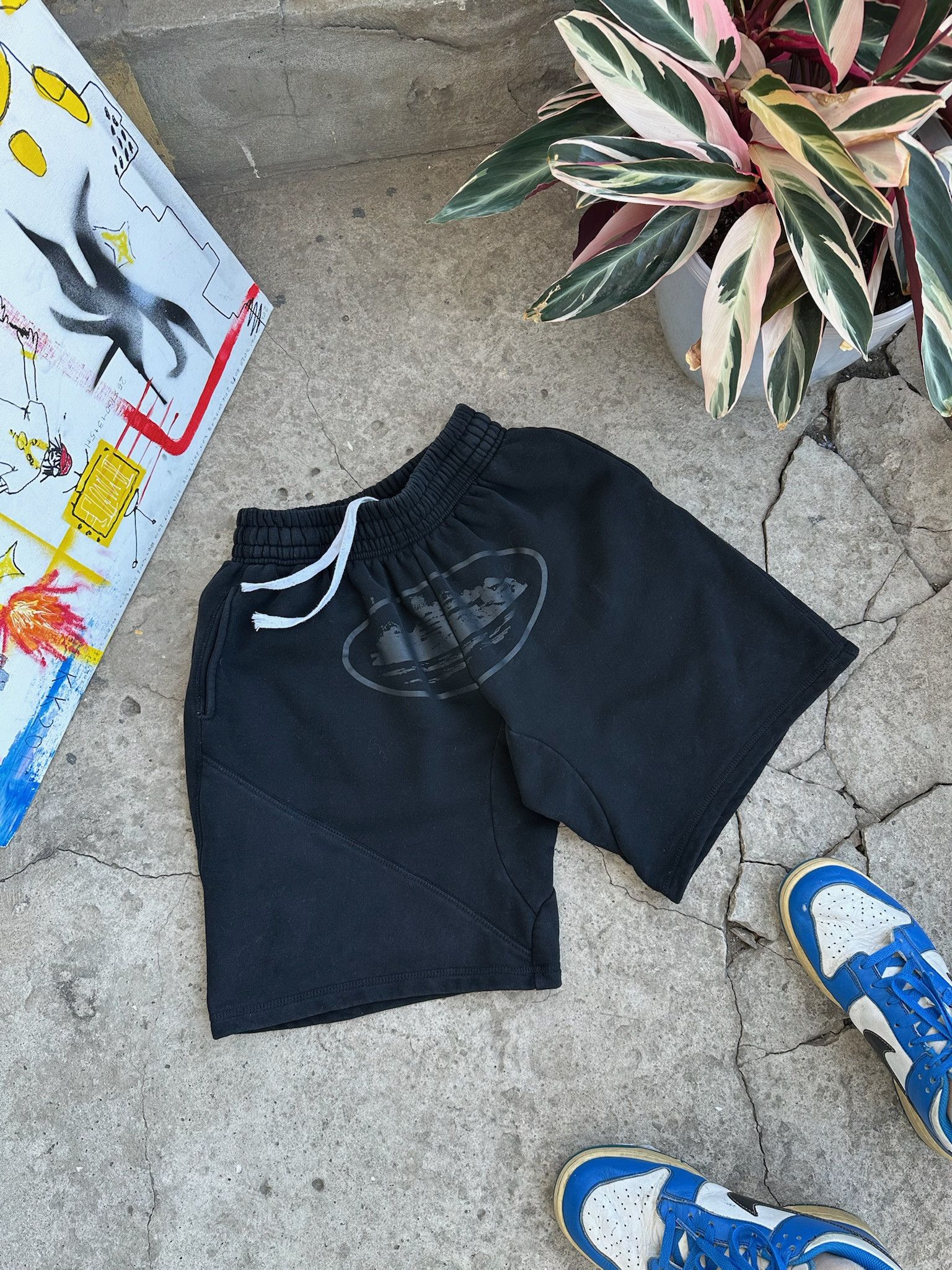 Corteiz Corteiz HMP Raw Hem shorts heather grey medium | Grailed