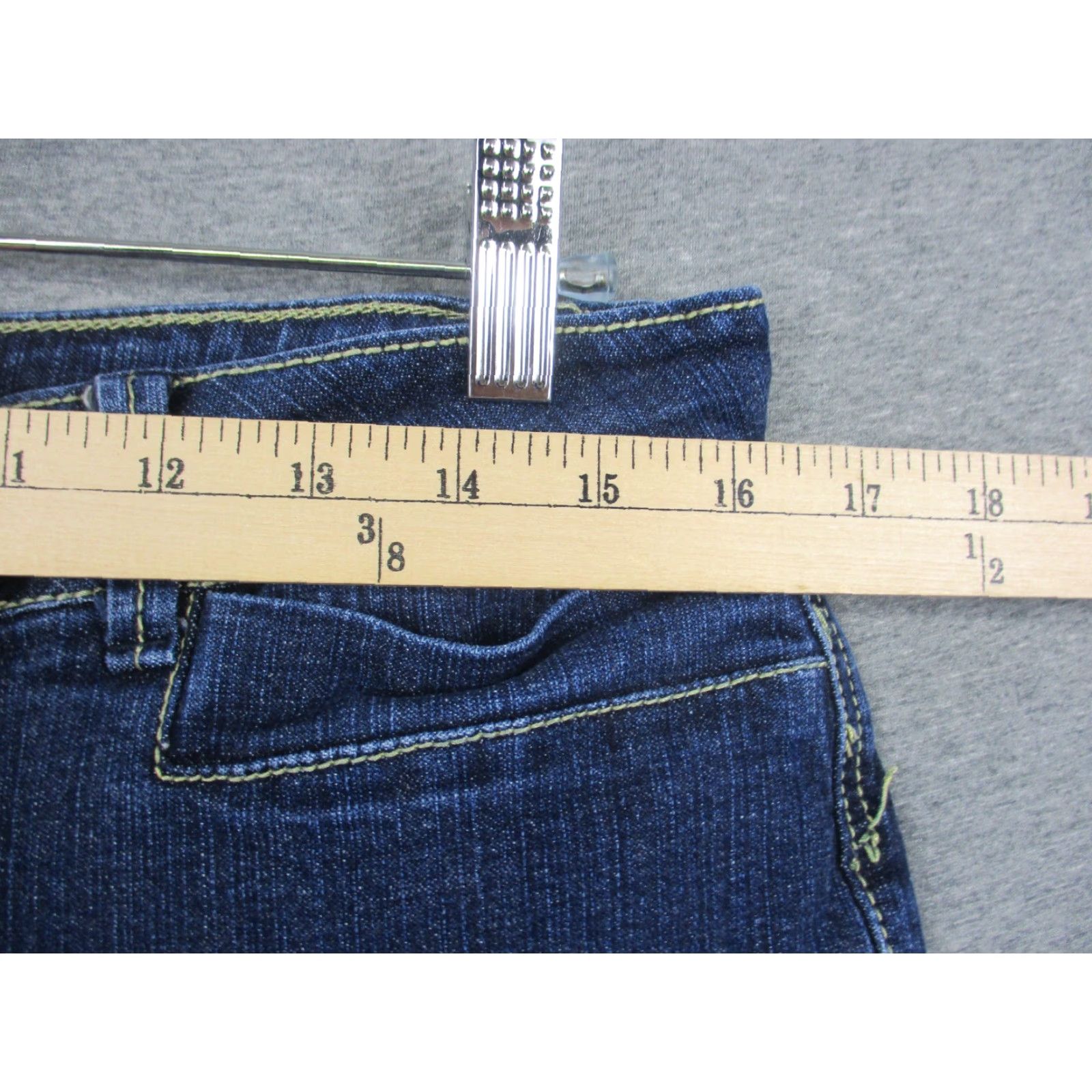 Bill Blass VINTAGE Bill Blass Jeans Flared Bootcut Stretch 10 Women's Comfort Regular Blue Denim 5-Pocket Mens? Girls? Size 32" / US 10 / IT 46 - 3 Thumbnail