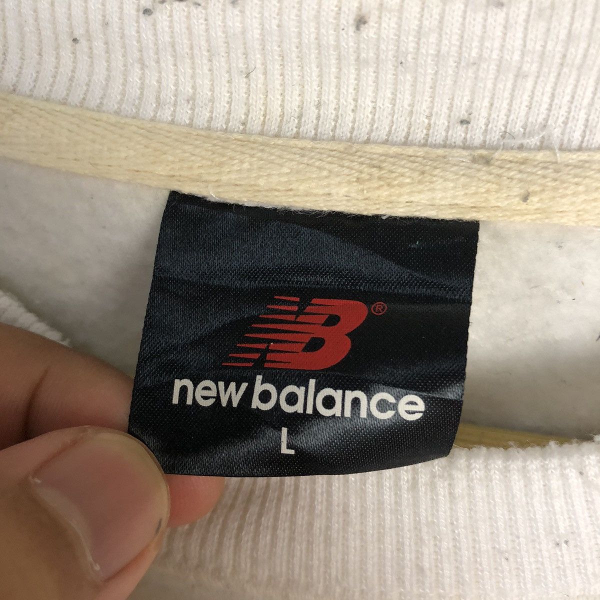 New Balance New Balance White Sweatshirt #A793 Size US M / EU 48-50 / 2 - 10 Thumbnail