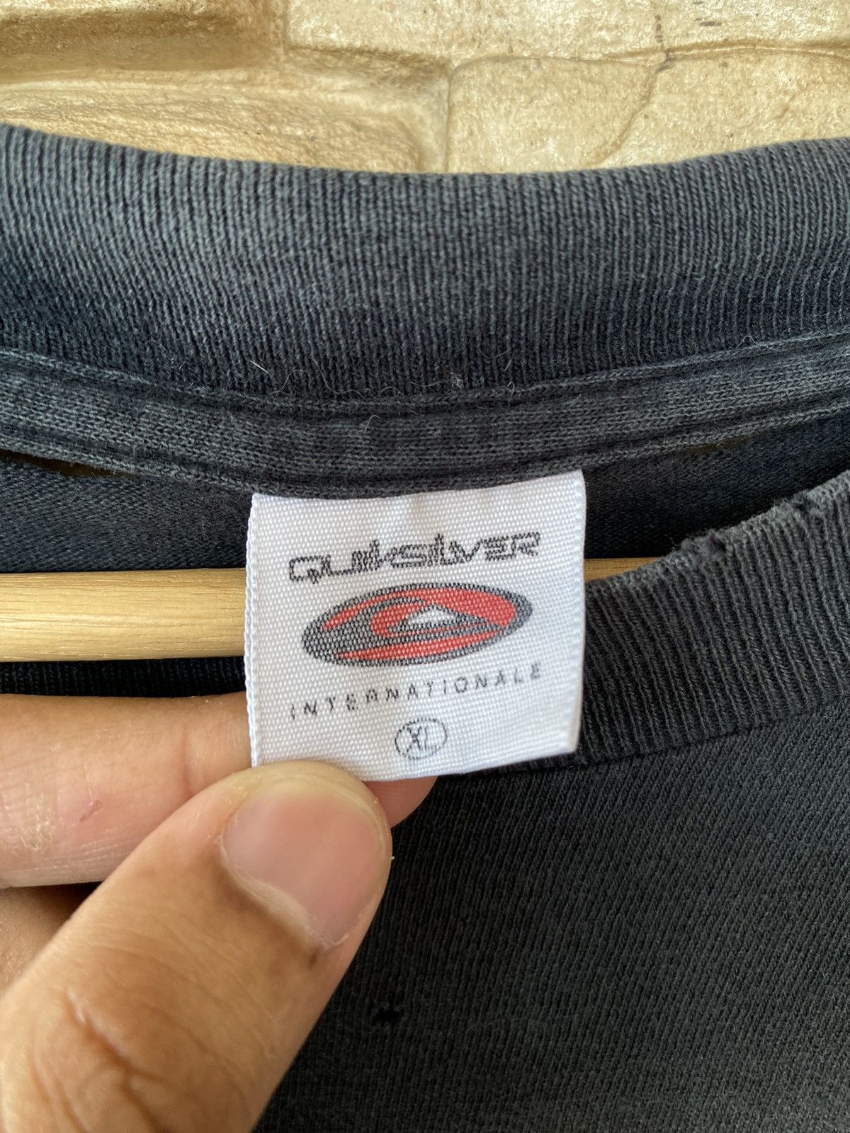 Quiksilver Vintage 90s Quiksilver Backhit Logo Surfing Tees Distressed Size US XL / EU 56 / 4 - 8 Thumbnail