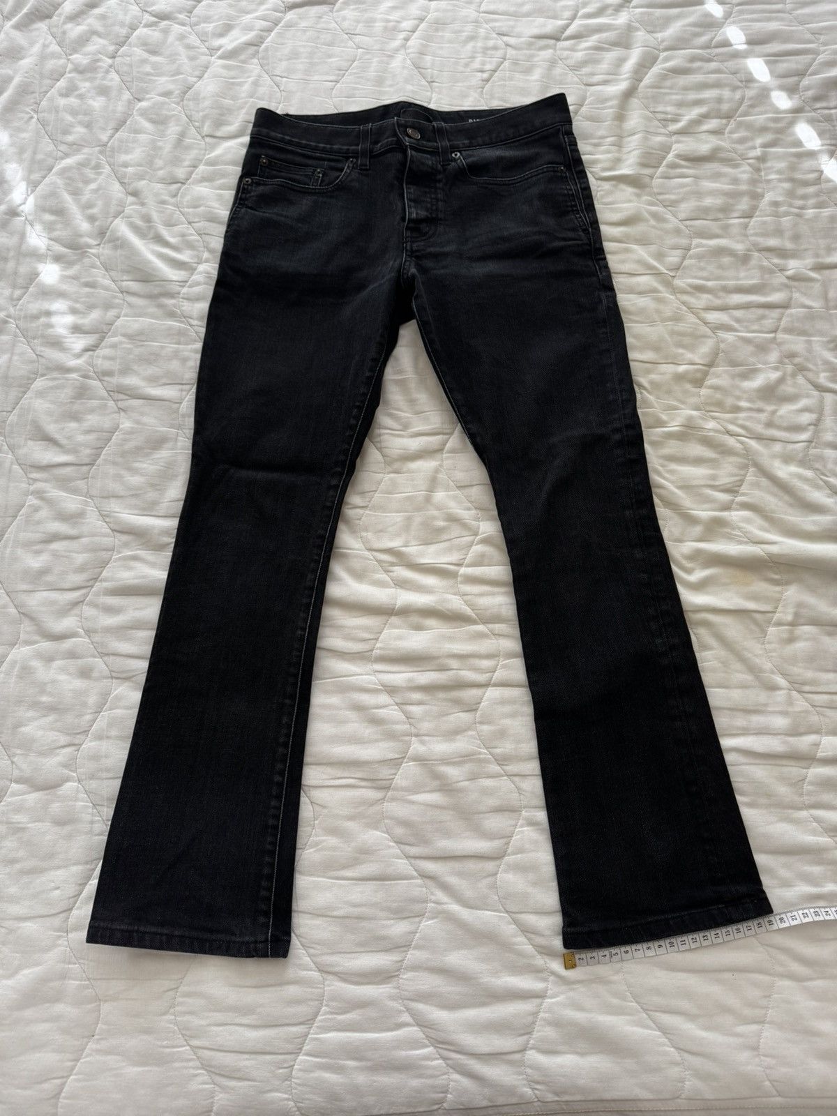 Yves Saint Laurent フレアデニム YVES SAINT LAURENT BLACK FLARE DENIM
