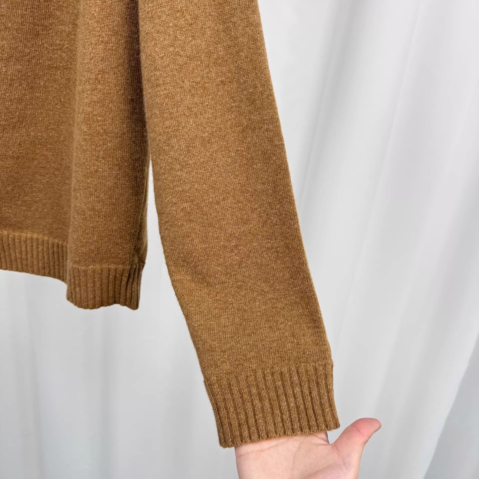 Burberry Burberry Camel Wool Sweater L 99 New Size L / US 10 / IT 46 - 4 Thumbnail
