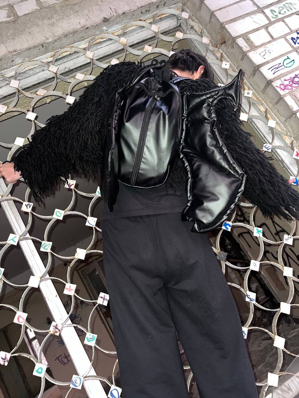 Japanese Brand Archival Bat Wing Custom Undercov Style Avantgarde Bag Opium Size ONE SIZE - 8 Thumbnail