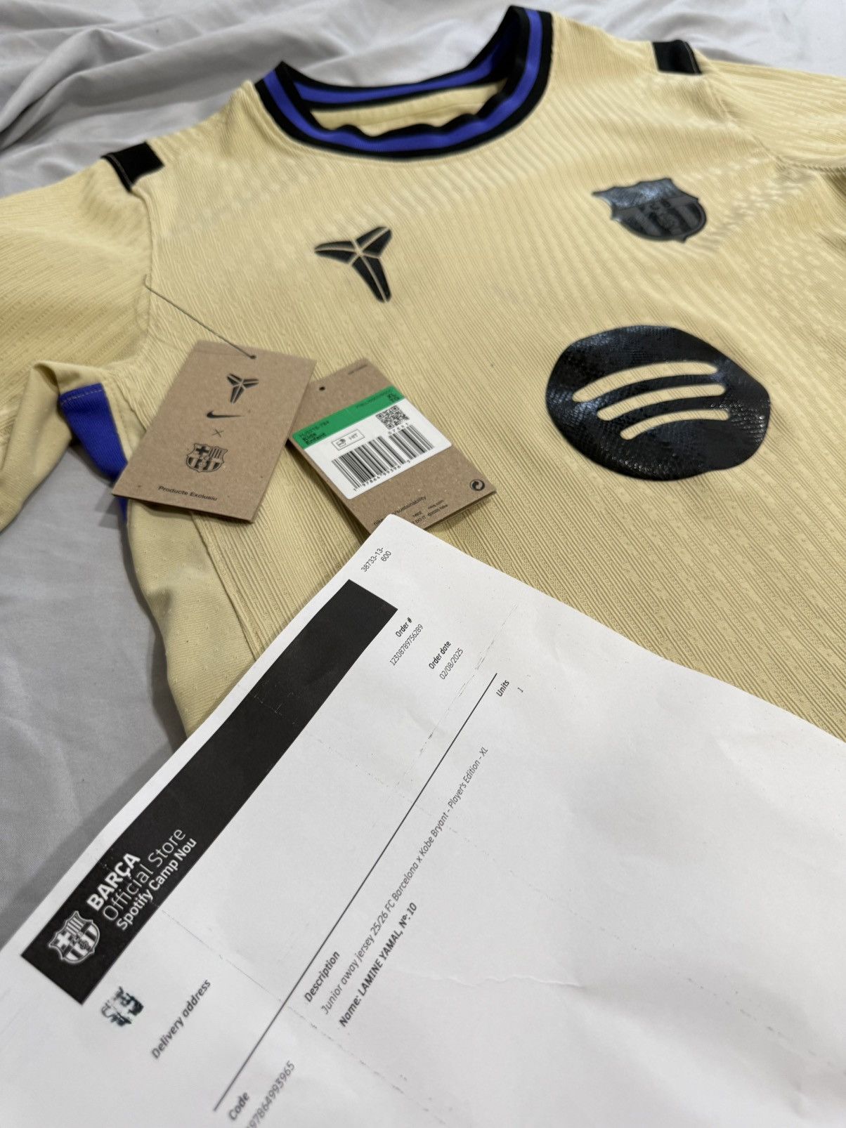Other FC Barcelona Away Lamine Yamal Jersey 25/26 Player Version Size US XS / EU 42 / 0 - 12 Thumbnail