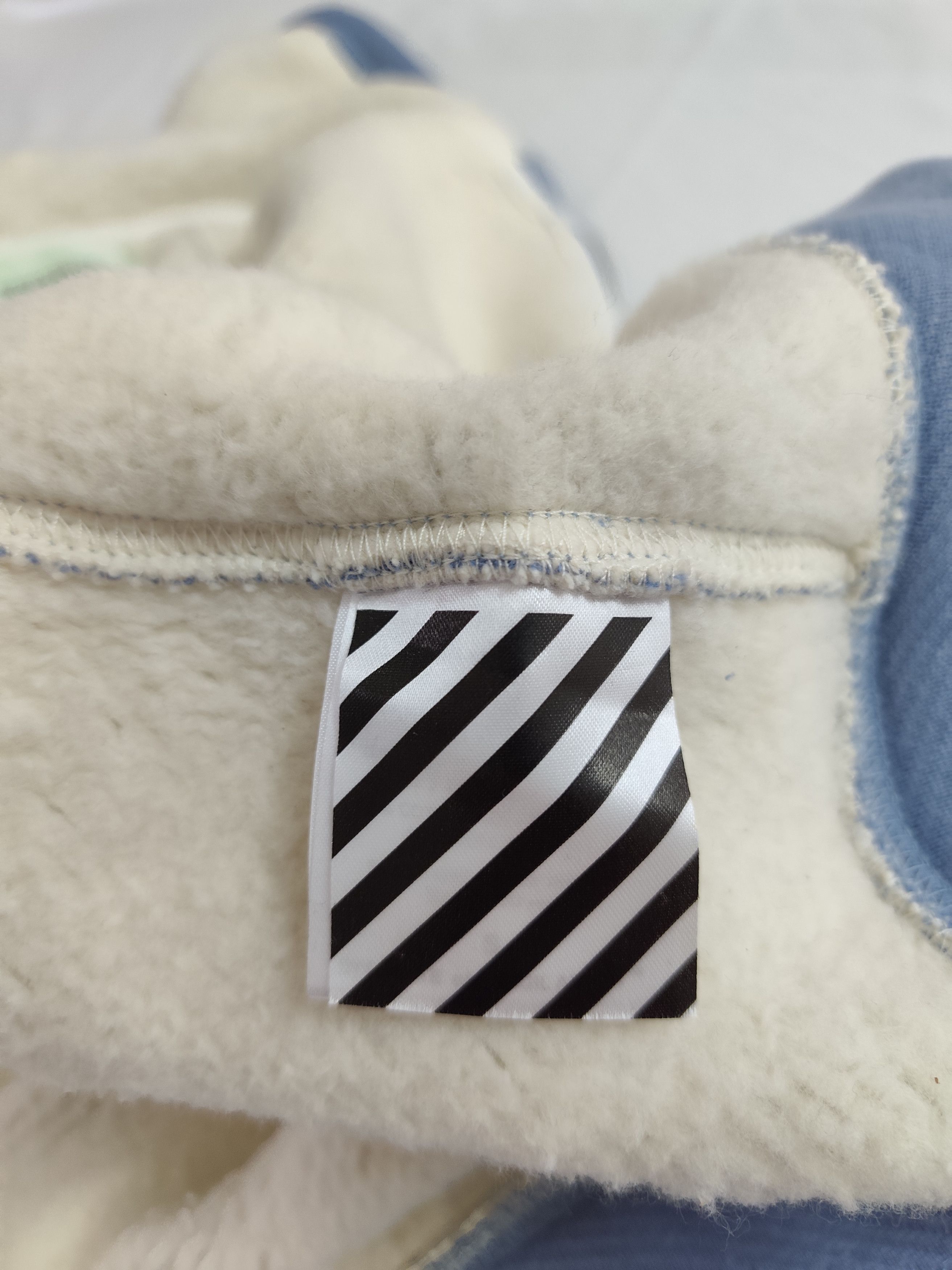 Off-White Off-White "Sherpa-Lined Crop Hoodie" Size S / US 4 / IT 40 - 6 Thumbnail