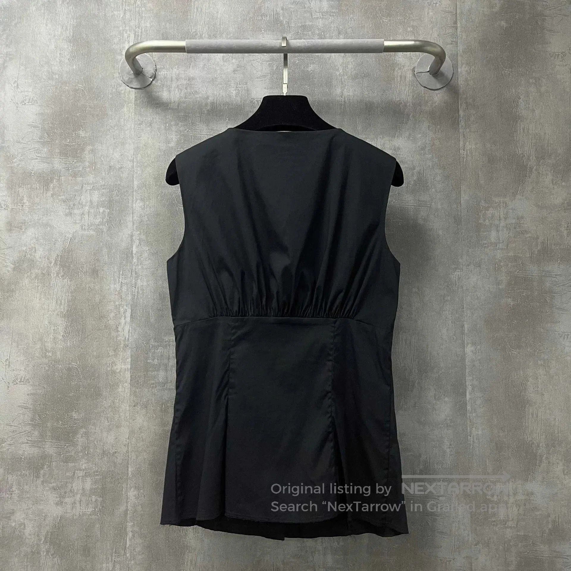 Prada Prada Pleated Sleeveless Dress. Size M / US 6-8 / IT 42-44 - 3 Thumbnail