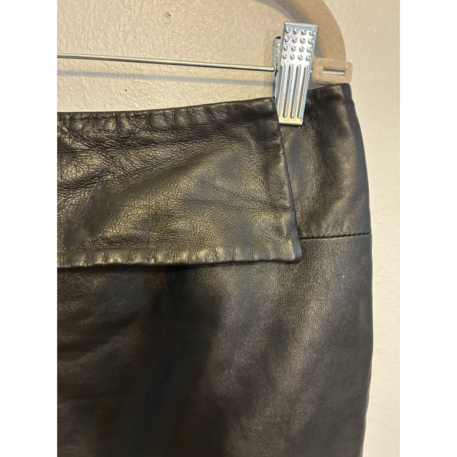 I.N.C VTG Black Leather Mini Skirt Buckle Belt 80s Retro Sexy 12 Size 34" / US 12 / IT 48 - 13 Thumbnail