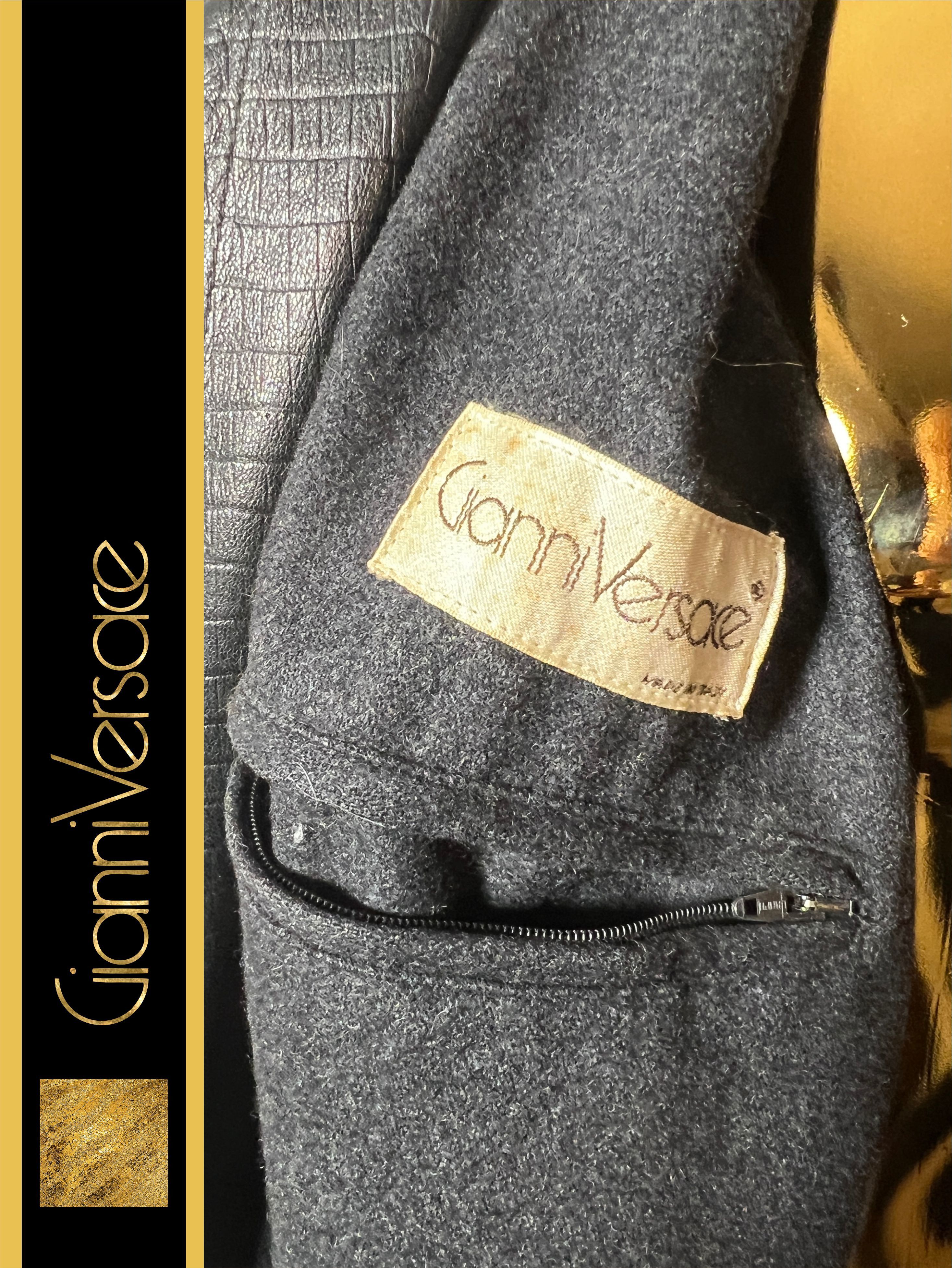 Versace Beautiful Vintage Leather Coat by Versace Size US XL / EU 56 / 4 - 2 Thumbnail