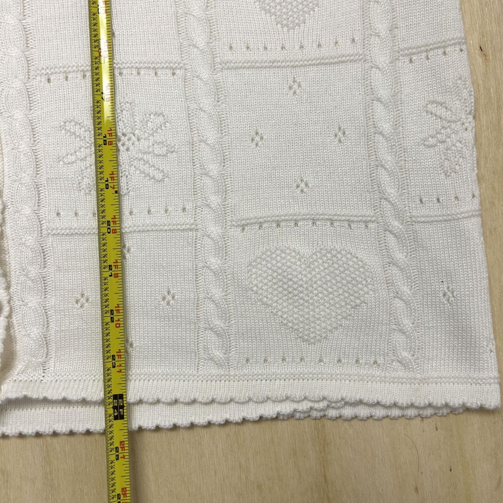 Vintage VINTAGE Alfred Dunner Cardigan Sweater Womens XL White V Neck Heart Button Knit Flower Size XL / US 12-14 / IT 48-50 - 4 Thumbnail