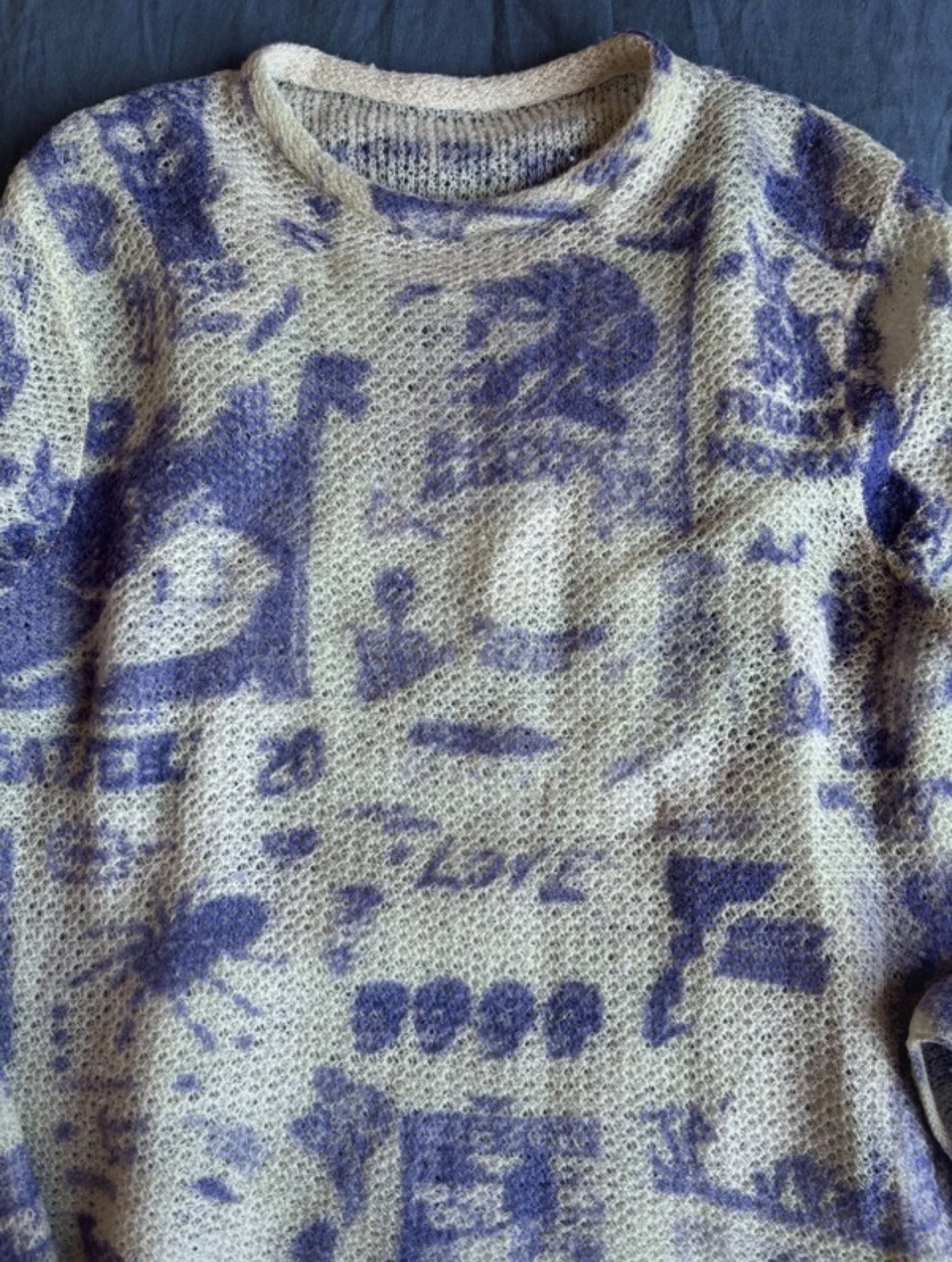 Acne Studios Acne Studios fw19 rave poster scribble purple sweater Size US M / EU 48-50 / 2 - 3 Thumbnail