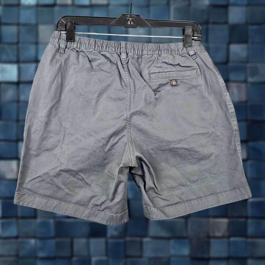 Chubbies Chubbies Mens Dark Gray Elastic Waist Casual Pockets Shorts Size M Regular Color Gray Stone Front Logo Button Pocket Outdoor Men Shorts Size US 31 - 1 Thumbnail