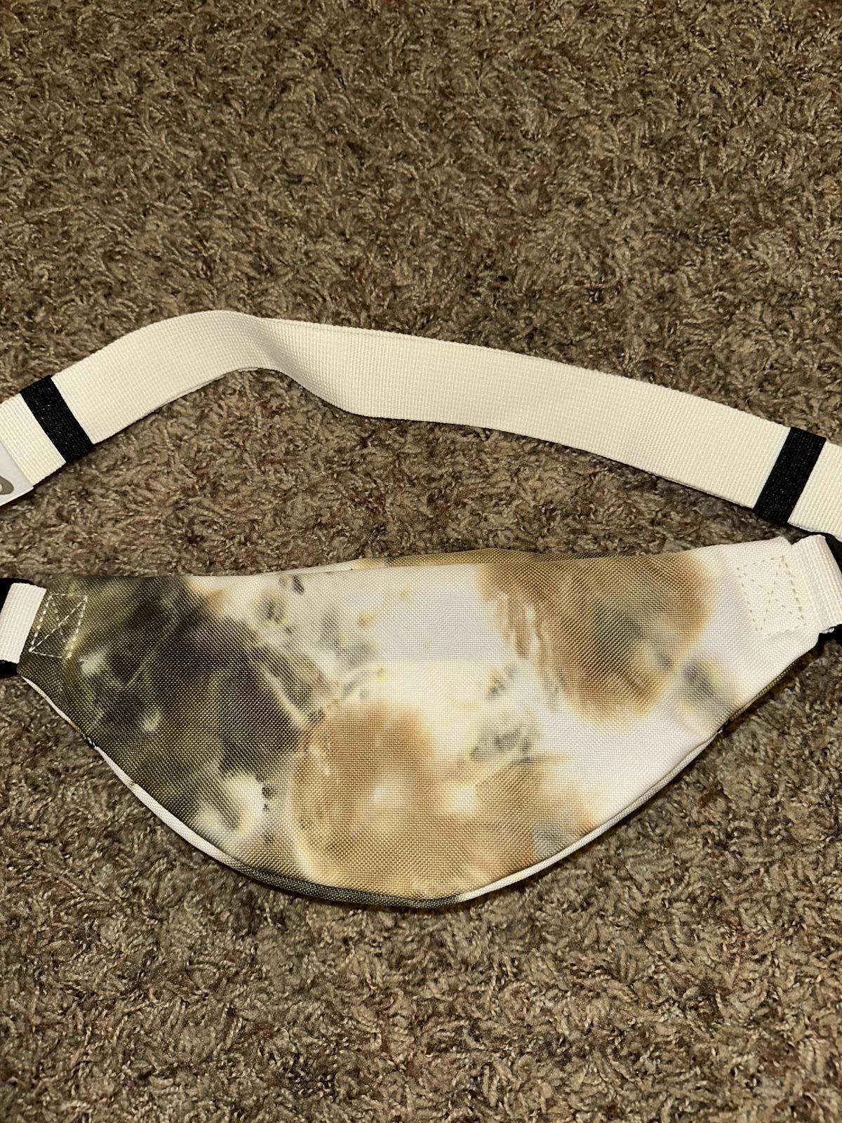 Nike Nike Adult Unisex Heritage Sail Black Earth Tone Waist Pack Sample Size ONE SIZE - 5 Thumbnail