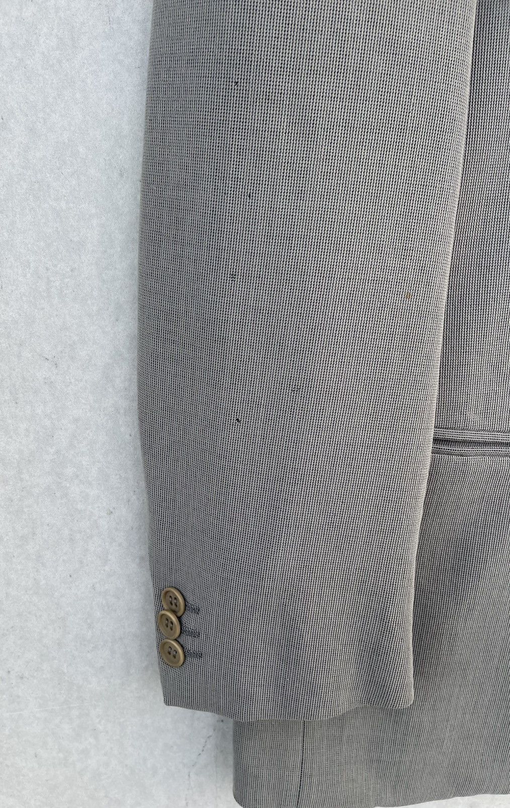 Giorgio Armani A/W 1998 GIORGIO ARMANI 3-BUTTON PEAK LAPEL WOOL SUIT/JACKET Size US M / EU 48-50 / 2 - 10 Thumbnail