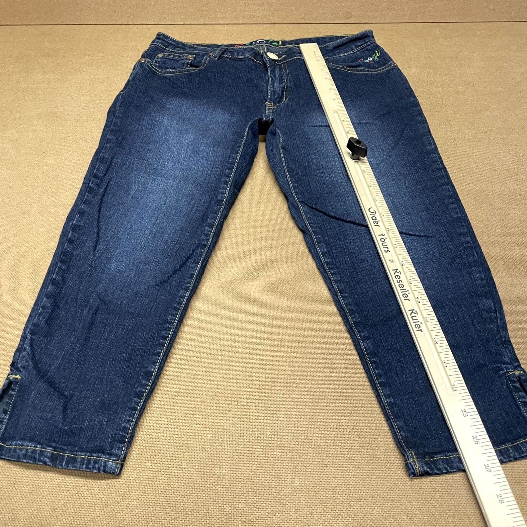 Coogi VINTAGE COOGI Jeans Womens 9/10 Dark Wash Embroidered Butterfly Stretch Split Hem Scroll Size 30" / US 8 / IT 44 - 7 Thumbnail