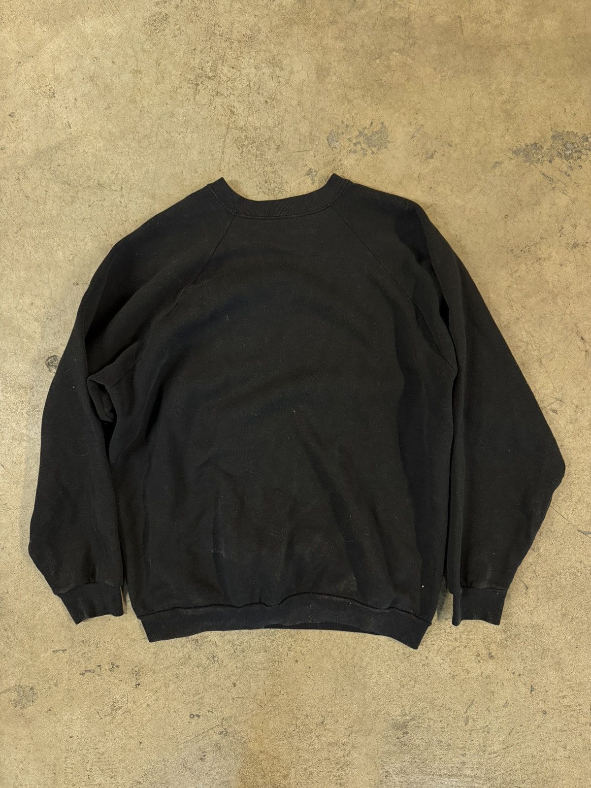 Vintage Vintage Black Old Germany Crewneck Size US M / EU 48-50 / 2 - 3 Thumbnail