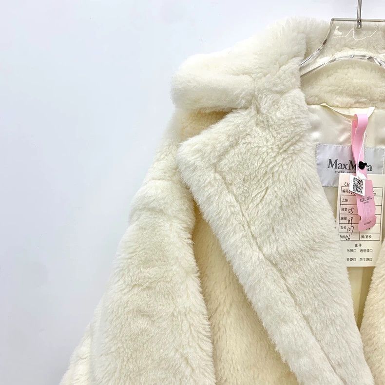 Max Mara Max Mara Teddy Collection Beige Alpaca Wool Teddy Lapel Do Size S / US 4 / IT 40 - 3 Thumbnail