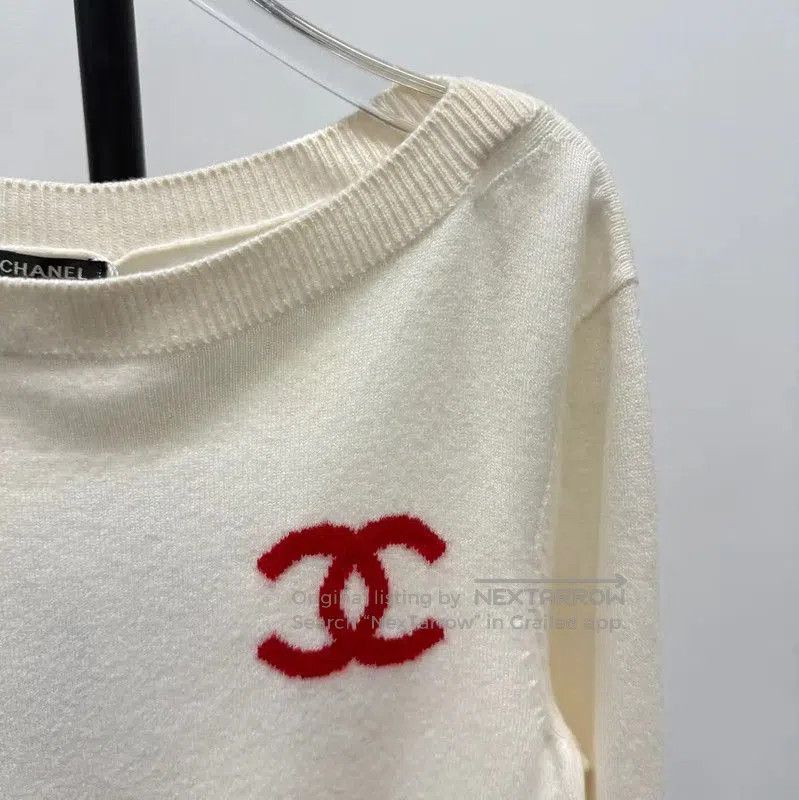 Chanel Chanel Off-White Wool Pullover Sweater XS . Size XS / US 0-2 / IT 36-38 - 4 Thumbnail