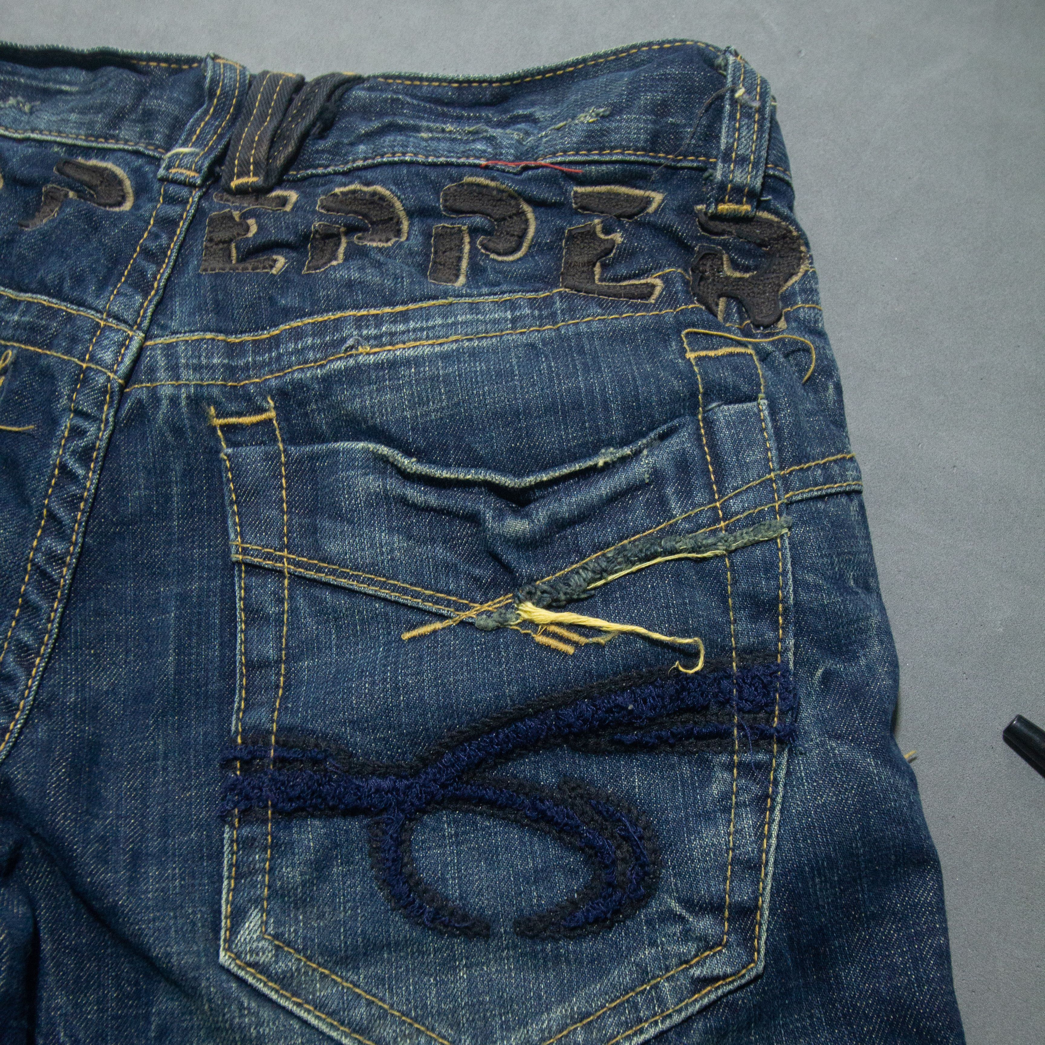 If Six Was Nine × Japanese Brand × Le Grande Bleu (L.G.B.) RED PEPPER SPELLOUT FADED JEANS Size US 32 / EU 48 - 5 Thumbnail