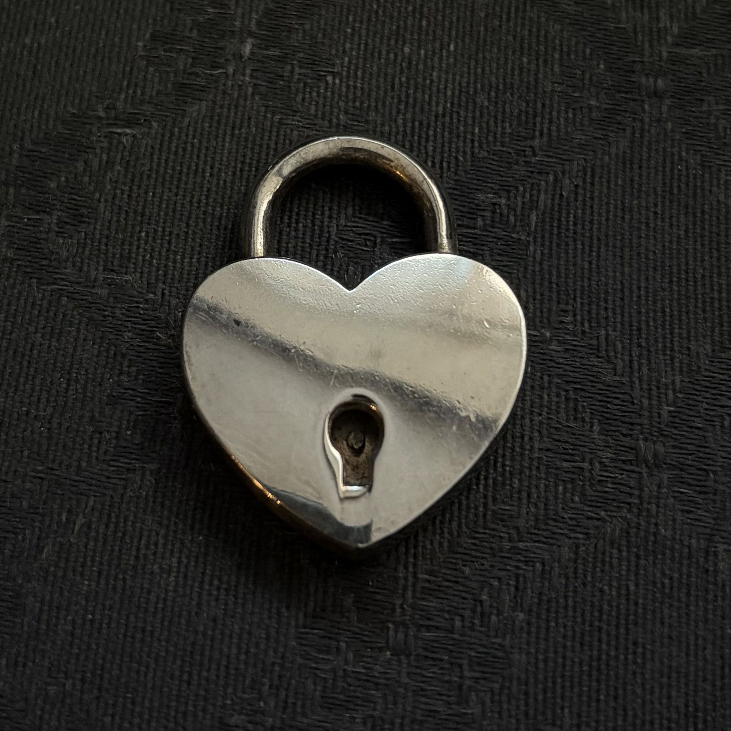 Tiffany & Co. Rare Tiffany & Co Elsa Peretti 925 Silver Heart Padlock Size ONE SIZE - 4 Thumbnail