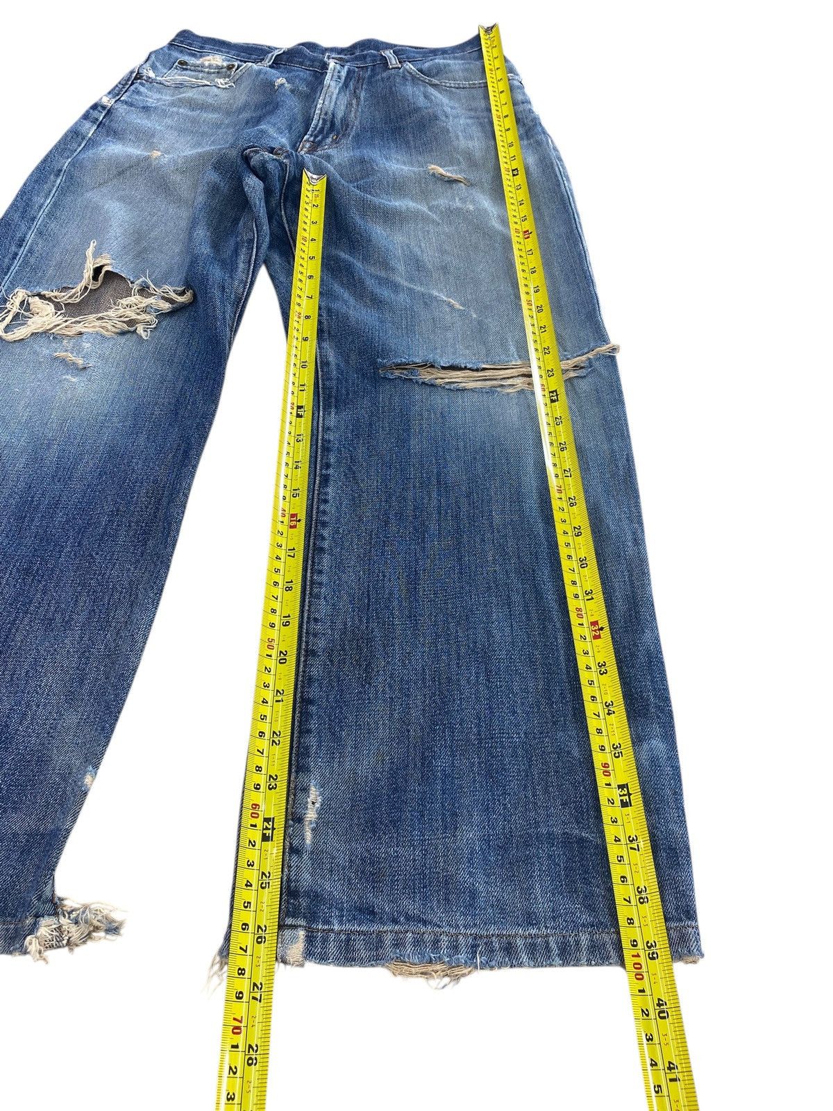 Japanese Brand Japanese Brans Faded Blue Wash Ripped Style Loose Jeans Size US 30 / EU 46 - 7 Thumbnail