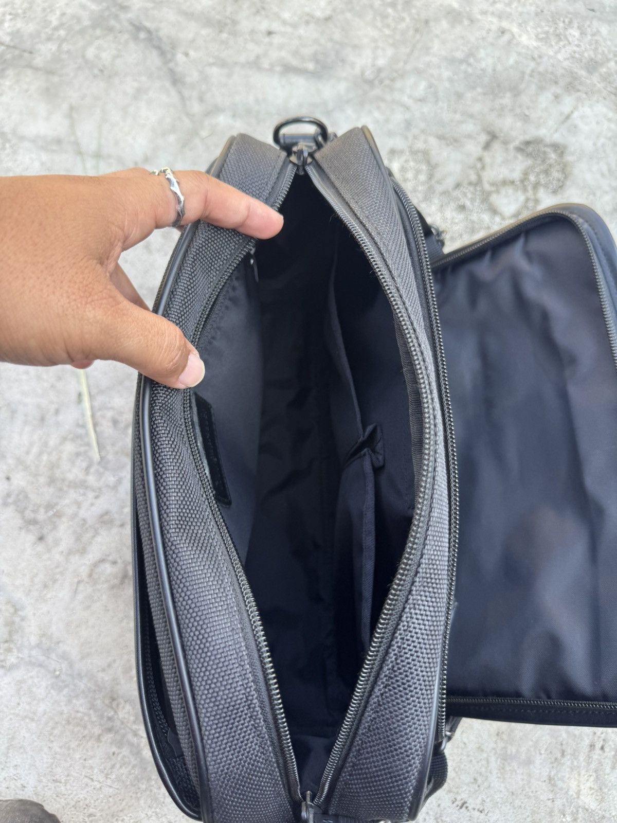 Issey Miyake Vintage Issey Miyake IM Product Sling Bag Size ONE SIZE - 6 Thumbnail