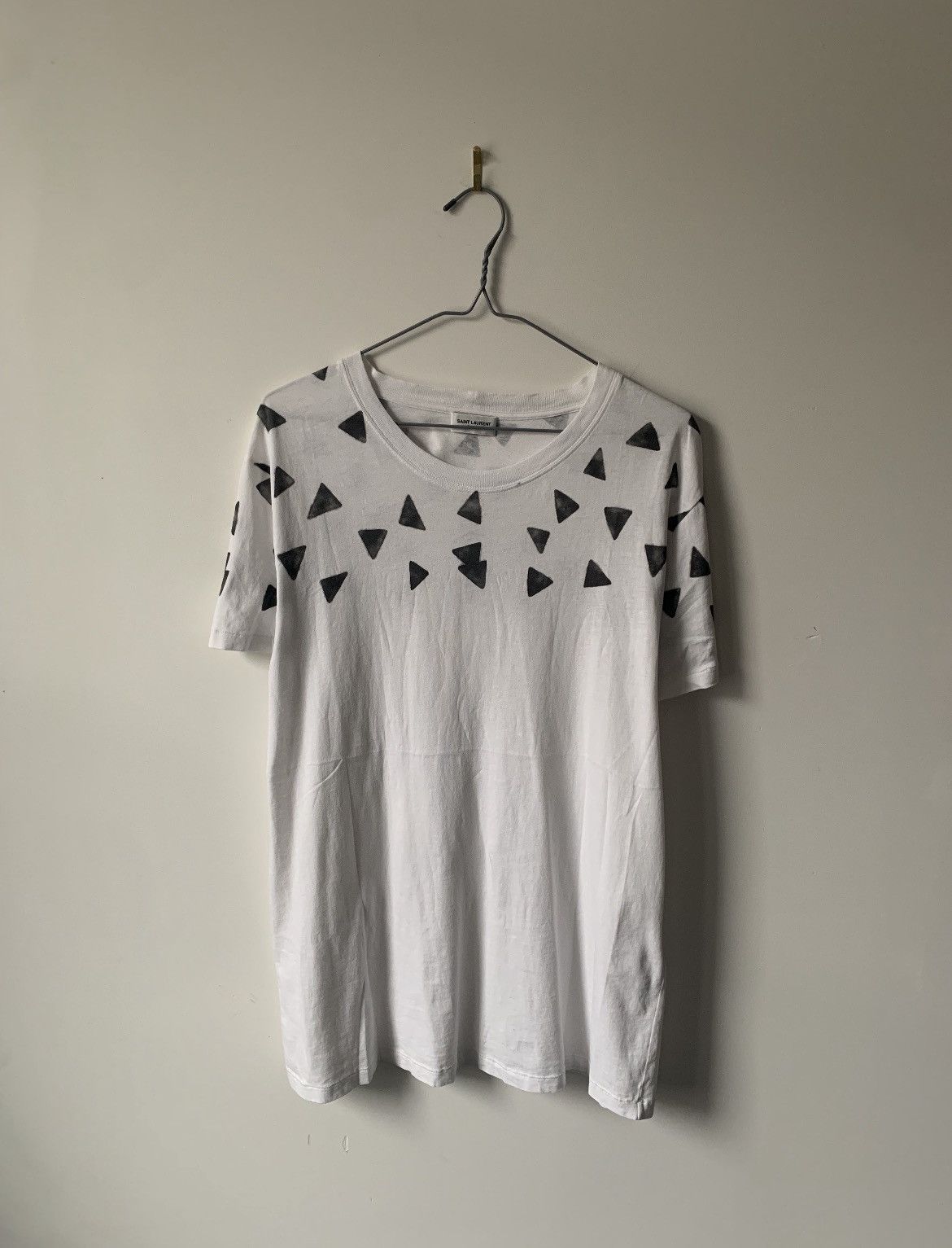 Saint Laurent Paris White triangle design Saint Laurent Shitt Size US M / EU 48-50 / 2 - 1 Thumbnail