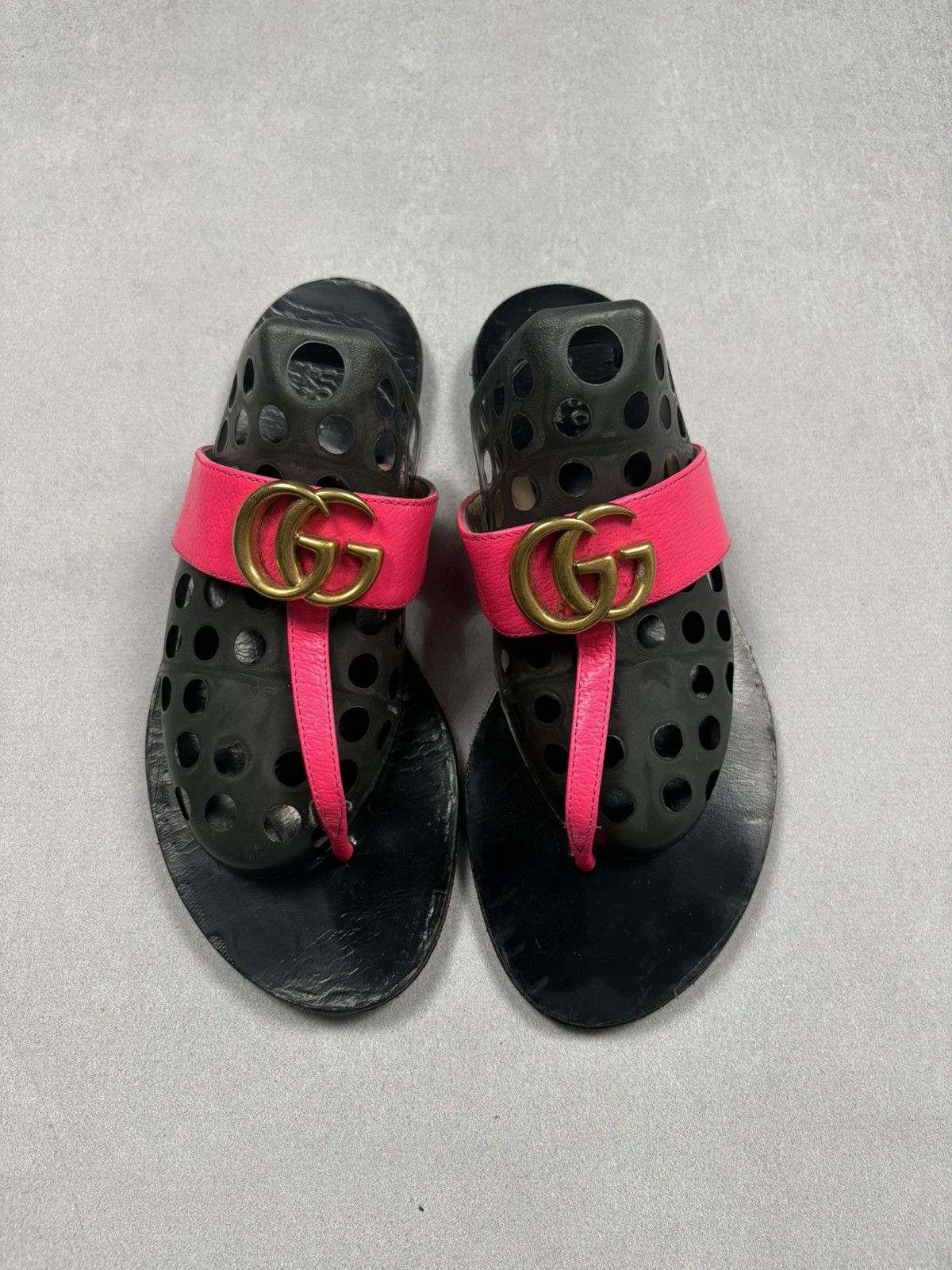 Gucci Gucci GG Marmont Thong Double G Leather Sandals Pink 36 Size US 6 / IT 36 - 1 Thumbnail