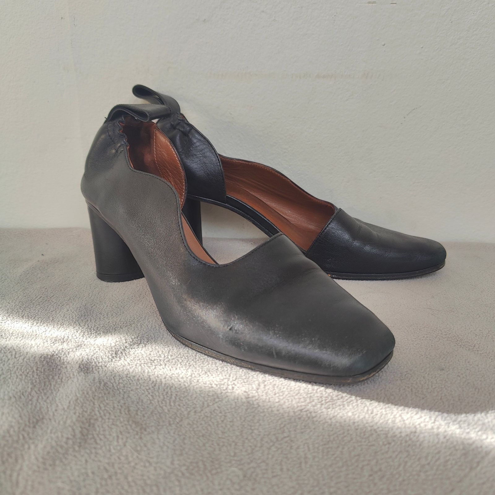 Other Gray Matters Yune Ho Cut Out Heels Womens 7 37 Black Size US 7 / IT 37 - 1 Thumbnail