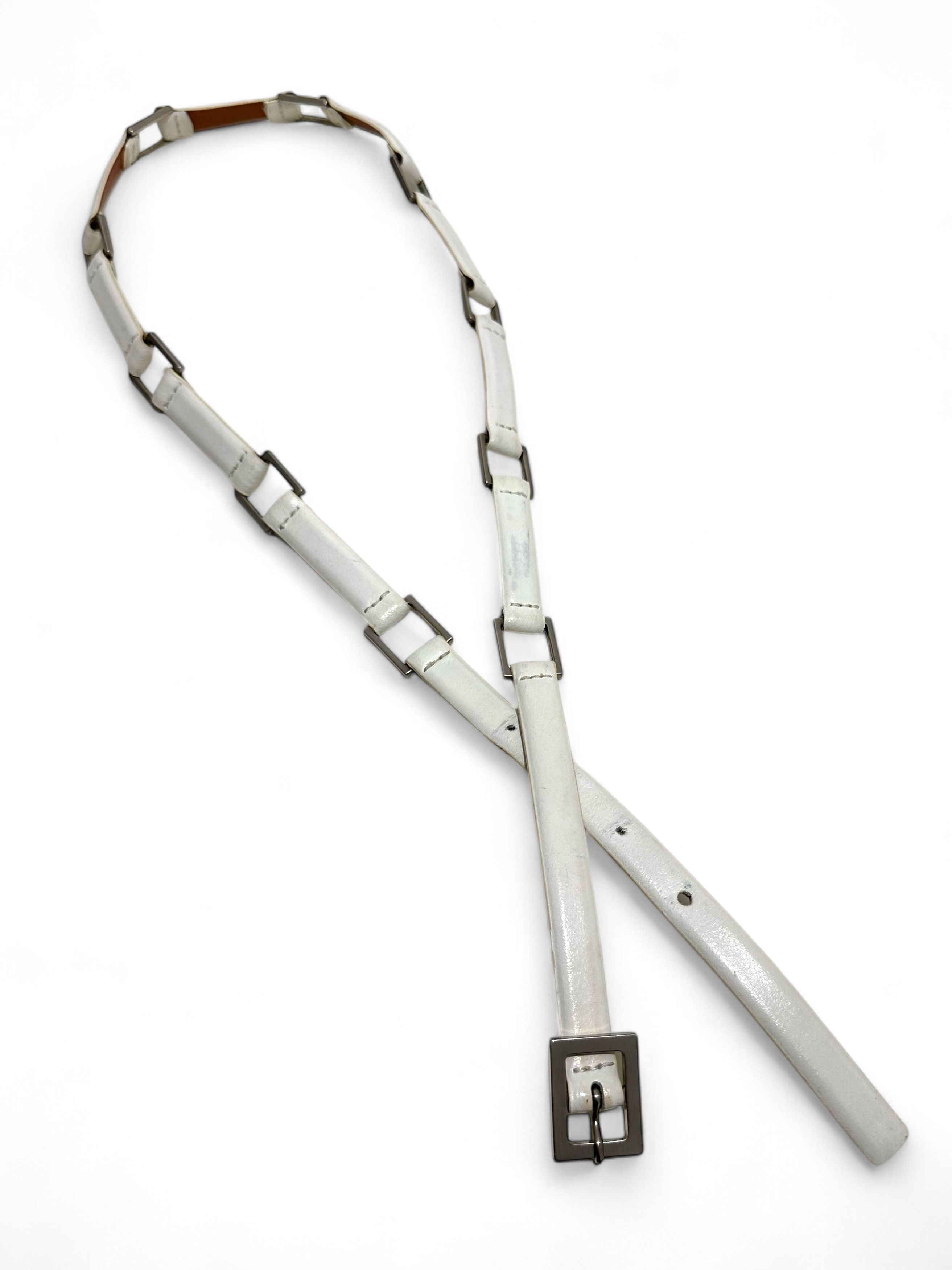 Max Mara × Vintage Vintage Max Mara White Leather Belt Made in Italy (M) Size ONE SIZE - 1 Thumbnail