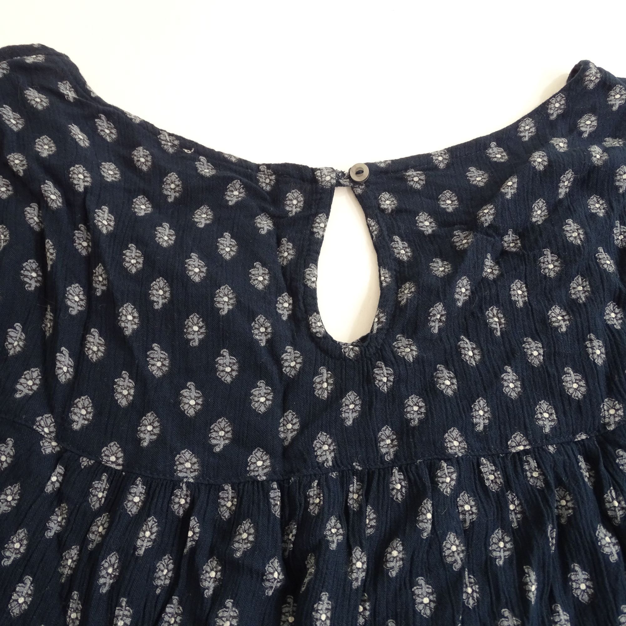 Hollister Hollister Top Women Size S Navy Blue Boho With Crochet Size S / US 4 / IT 40 - 5 Thumbnail