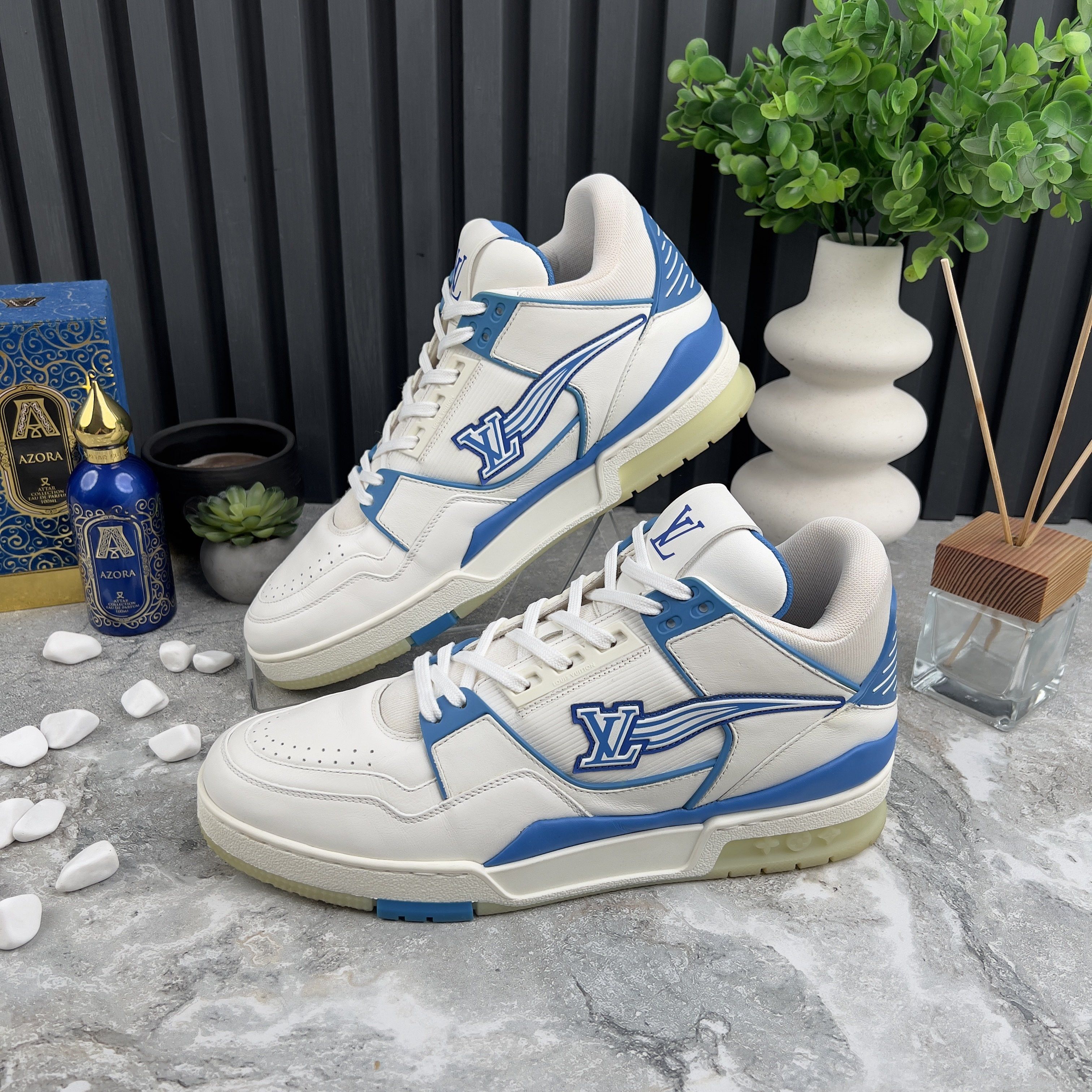 Louis Vuitton LV Trainer Azur White Blue Sneakers Size US 10 / EU 43 - 1 Thumbnail