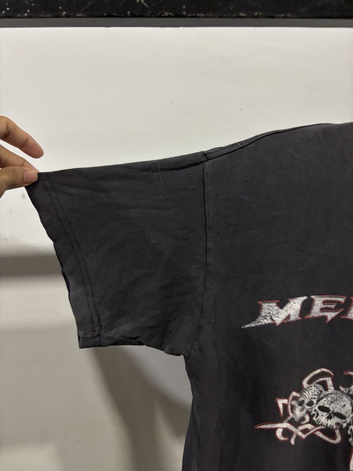 Band Tees VINTAGE MEGADETH SUNFADED EUROPE BOXY STYLE ERD ROCKSTAR Size US L / EU 52-54 / 3 - 6 Thumbnail