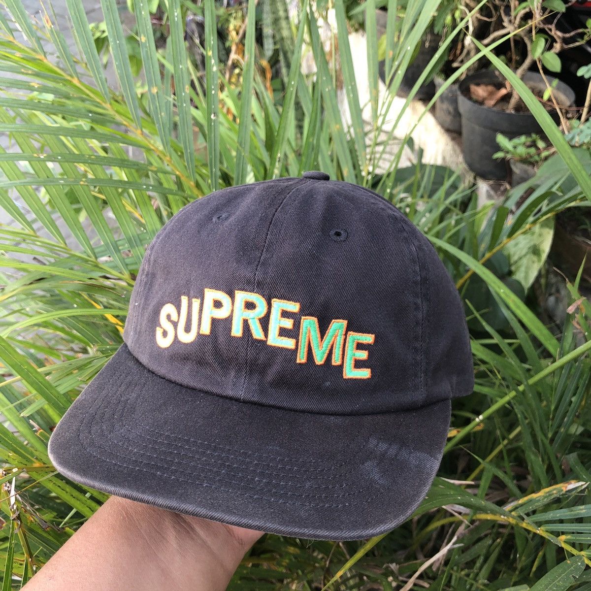 Supreme Vtg SUPREME SCRIPE LOGO CAP Size ONE SIZE - 1 Thumbnail