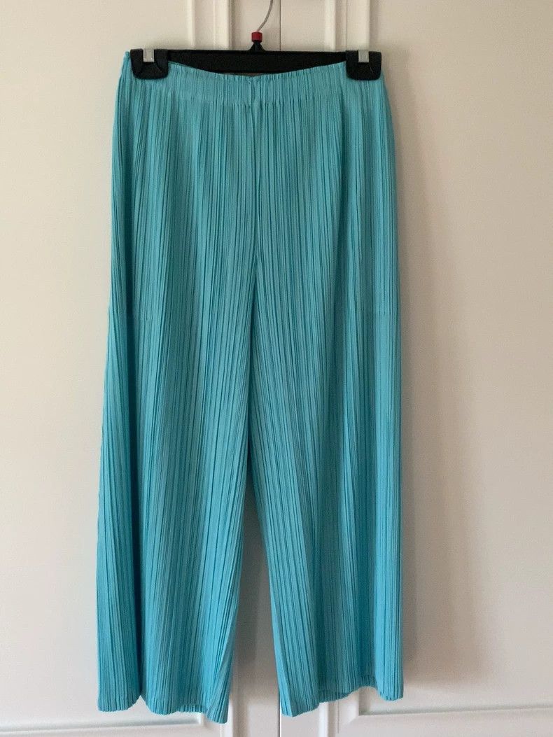 issey miyake size:3 Blue pleated pants