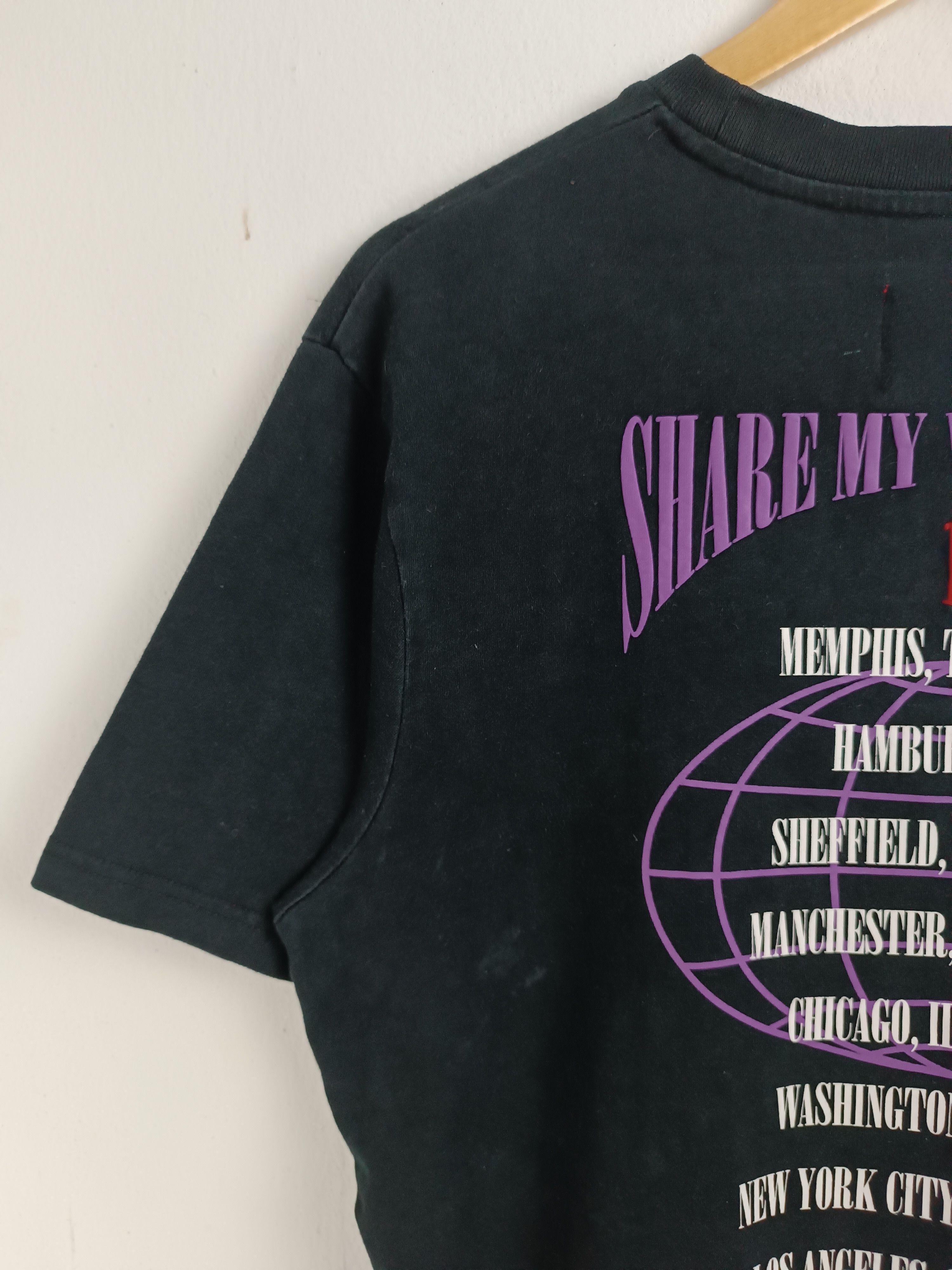 Rap Tees VINTAGE AALIYAH WORLD TOUR 1997 TOUR TEE jcole left eye dre Size US L / EU 52-54 / 3 - 13 Thumbnail