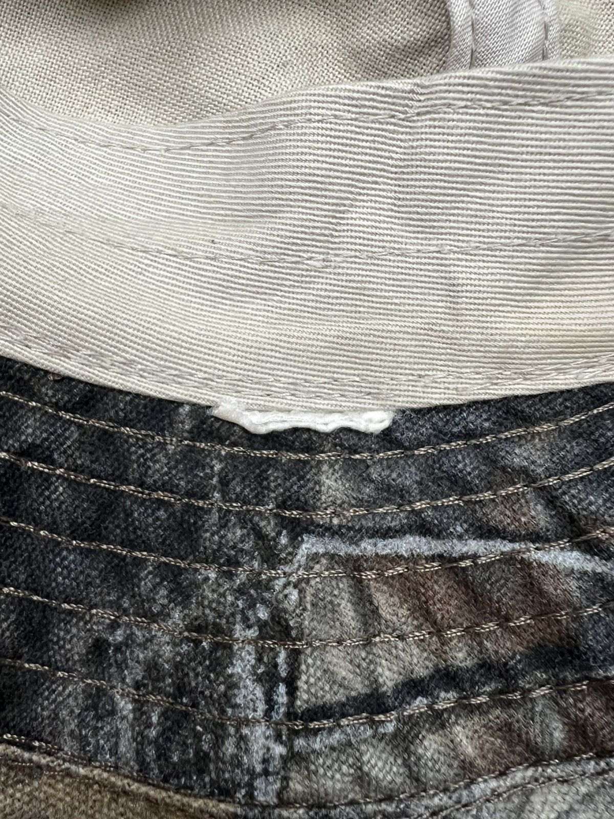 Vintage Vintage Realtree Hardwoods Camo Bucket Hat Size ONE SIZE - 8 Thumbnail