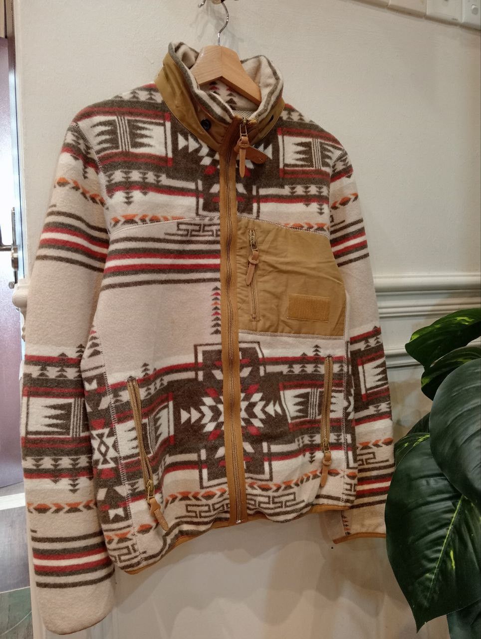 Journal Standard JOURNAL STANDARD JAPAN NAVAJO FLEECE JACKET - SIZE L Size US L / EU 52-54 / 3 - 1 Thumbnail