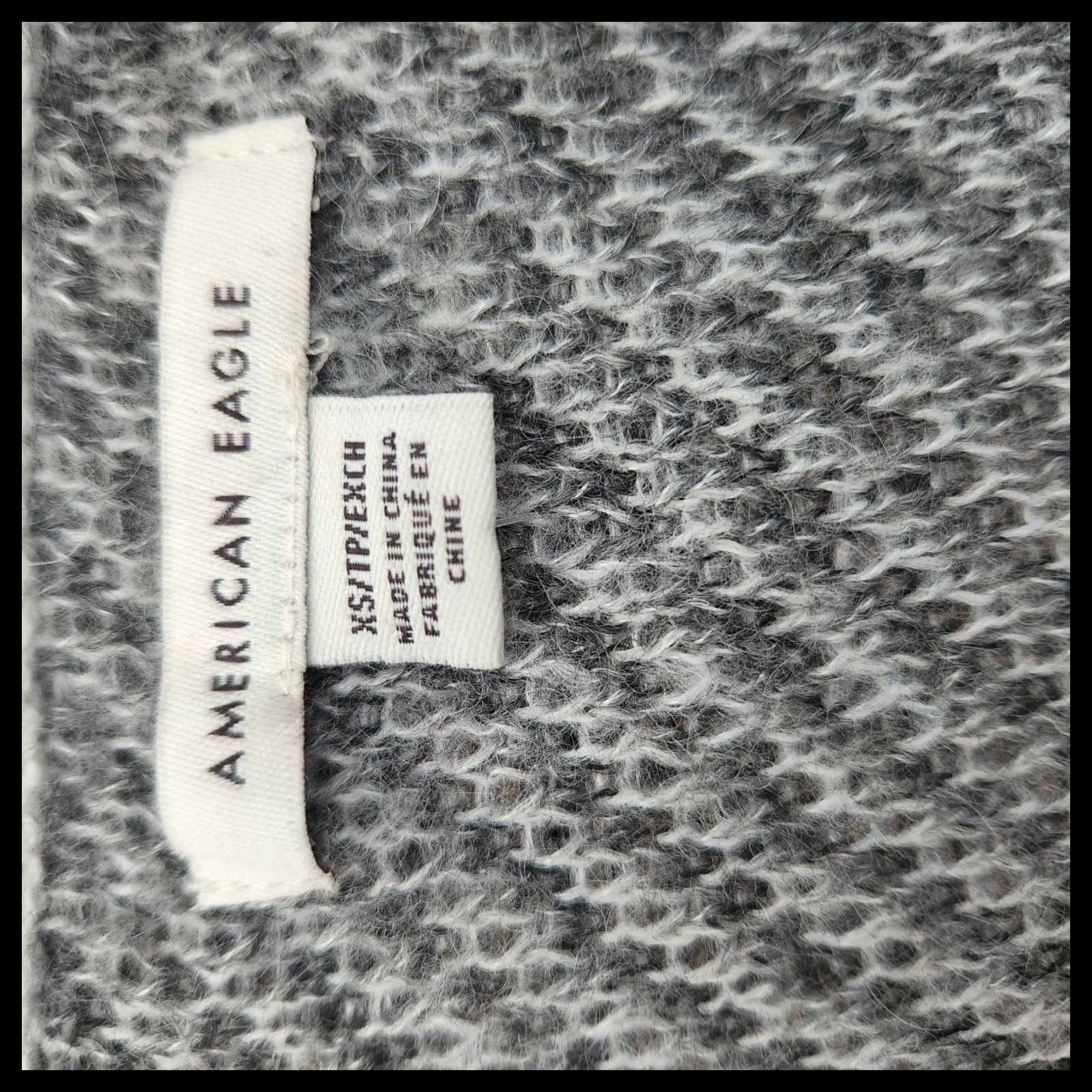 American Eagle Outfitters American Eagle Gray Camo Sweater Women's Size XS Long sleeve Size XS / US 0-2 / IT 36-38 - 7 Thumbnail