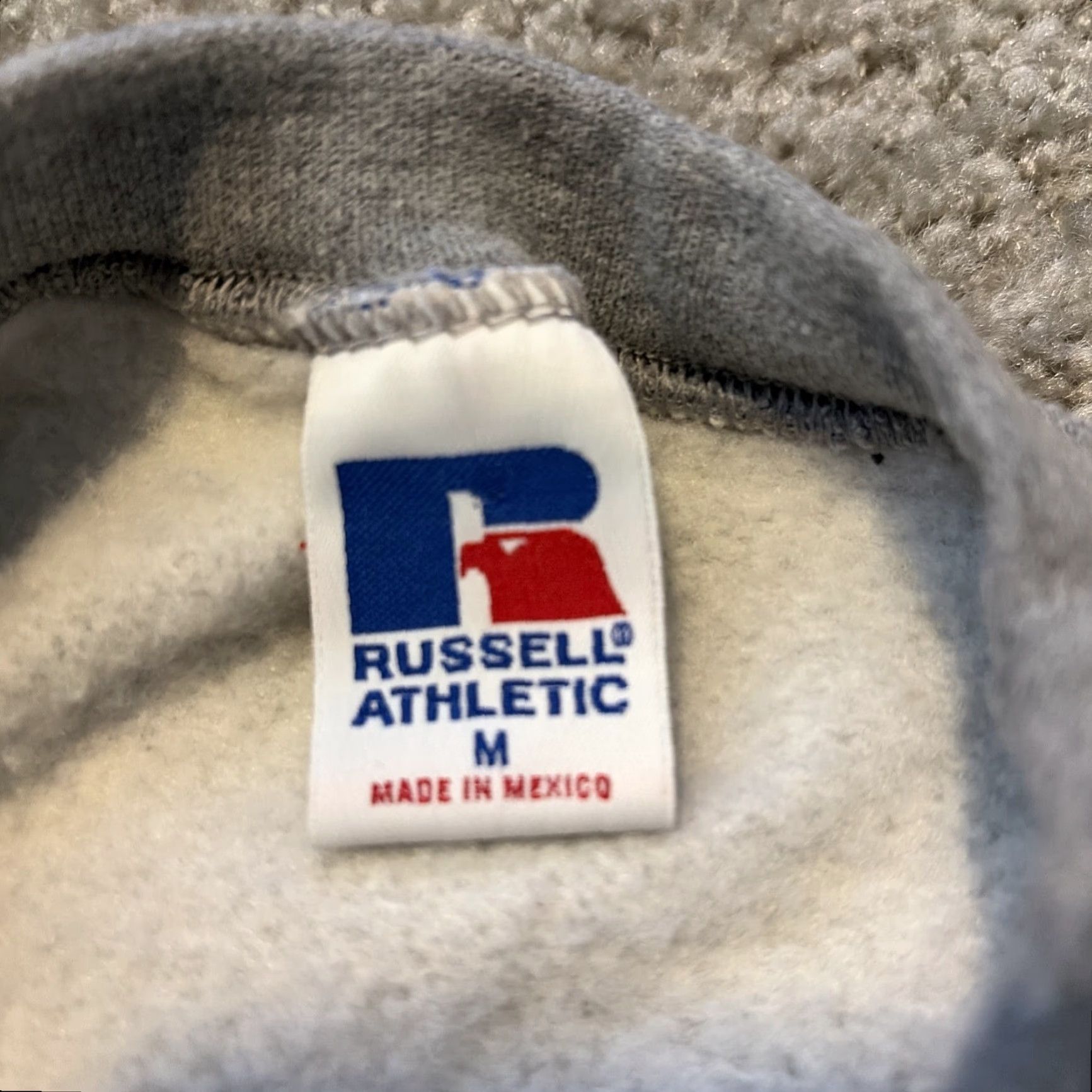 Russell Athletic VINTAGE 90s Russell Athletic Mexico Crewneck Sweatshirt M Unisex Adults Gray Pullover Shirts Size US M / EU 48-50 / 2 - 5 Thumbnail