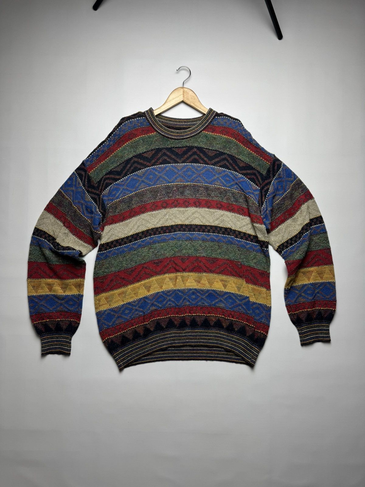 Japanese Brand Vintage 90s Italian Geometric Knit Sweater - Multi-pattern Size US L / EU 52-54 / 3 - 1 Thumbnail
