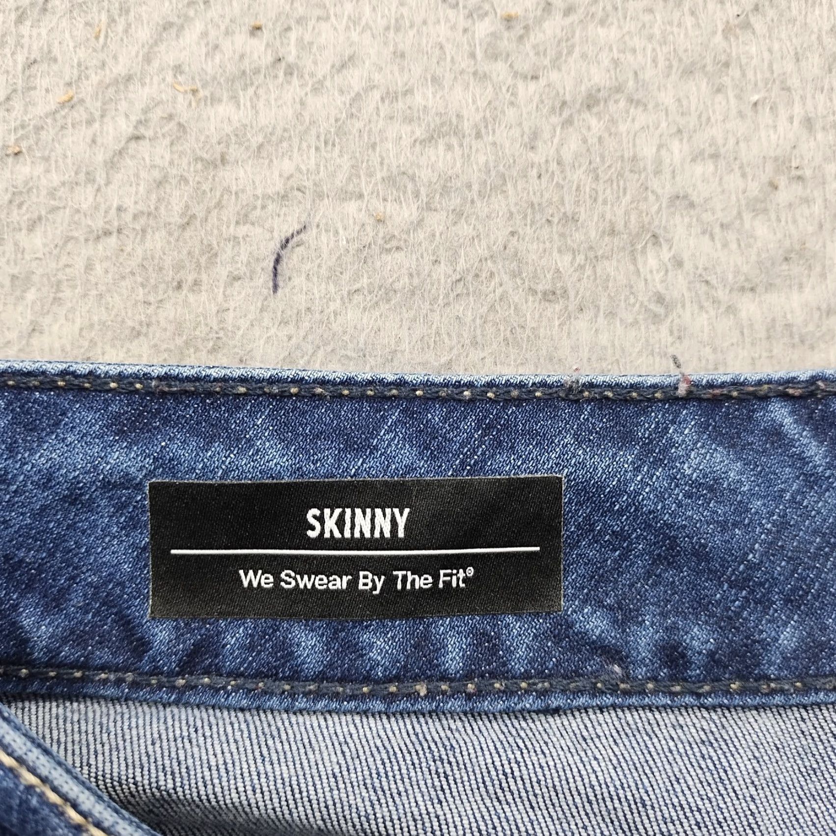 Torrid Torrid Skinny Jeans Women Size 16 Blue Denim 5-Pocket Design We Swear By The Fit Size 38" / US 16 / IT 52 - 7 Thumbnail