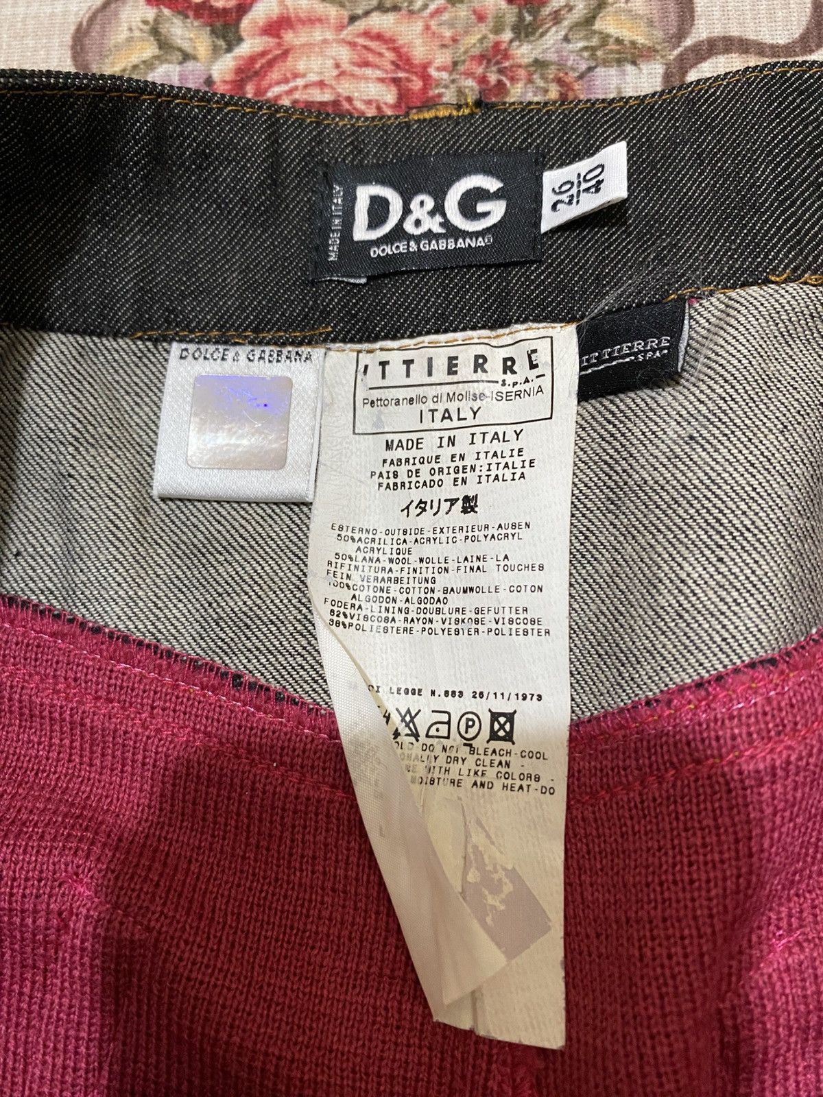 Dolce & Gabbana Dolce & Gabbana Midi Skirt Size 27" / US 4 / IT 40 - 8 Thumbnail