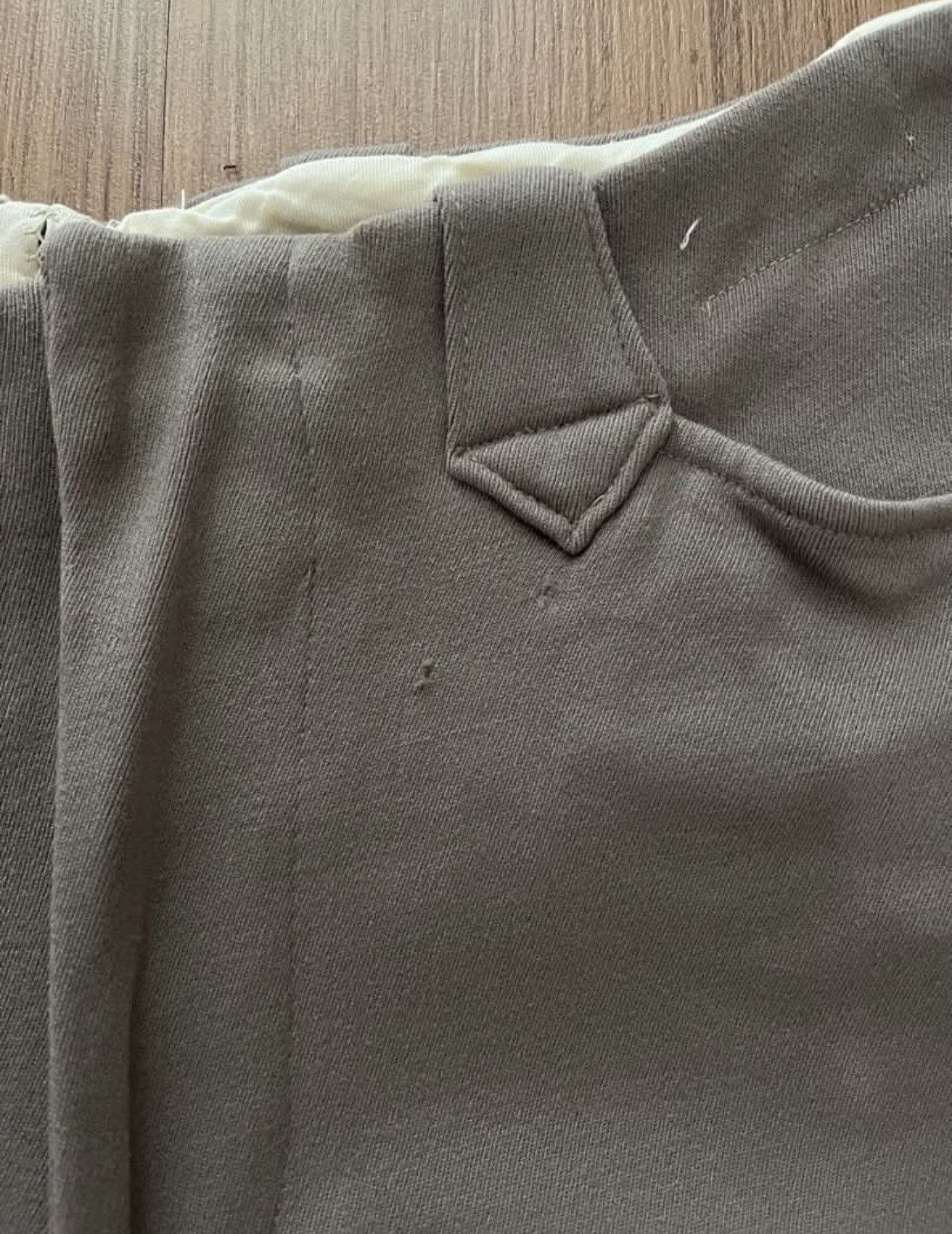 Levi's VINTAGE 50s/60s LEVIS SHORT HORN GARBADINE WOOL TROUSER Size US 30 / EU 46 - 5 Thumbnail