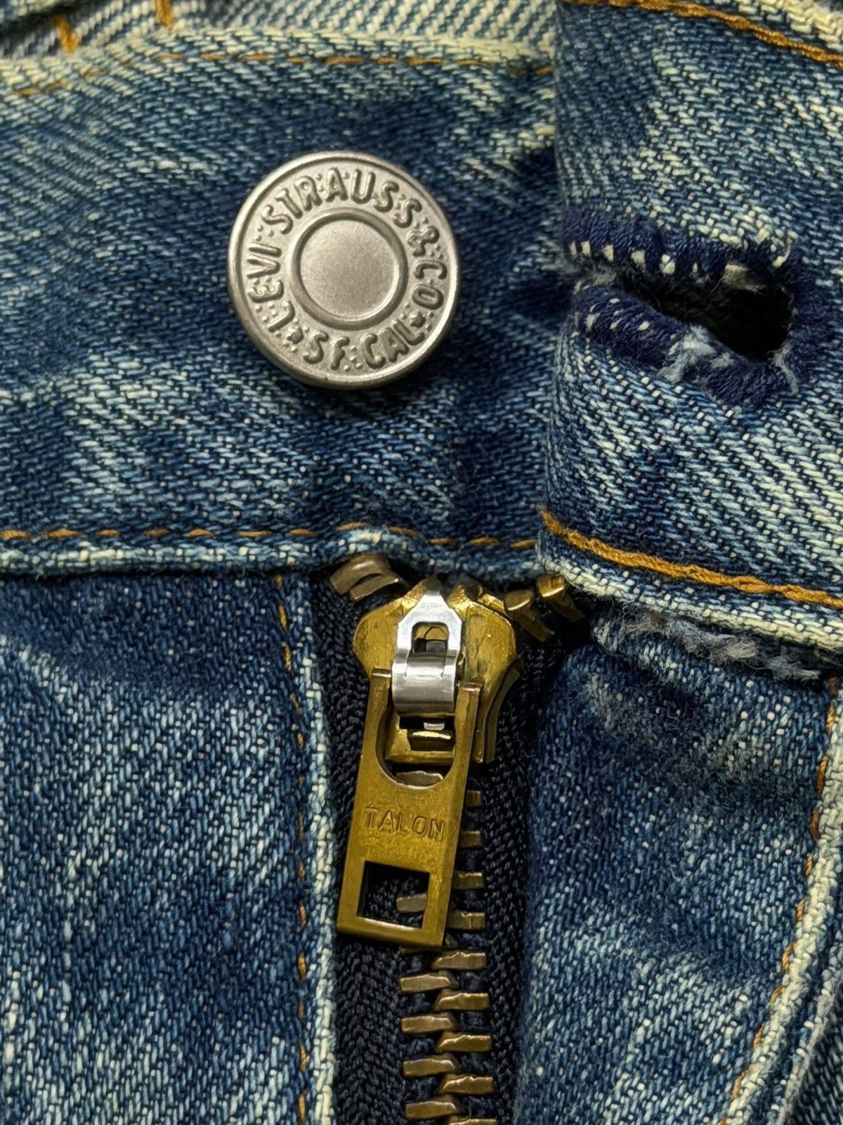 Levi's Vintage Clothing Vintage Levi’s 502 Big E Selvedge Denim Jeans Japan | W30 Size US 30 / EU 46 - 11 Thumbnail