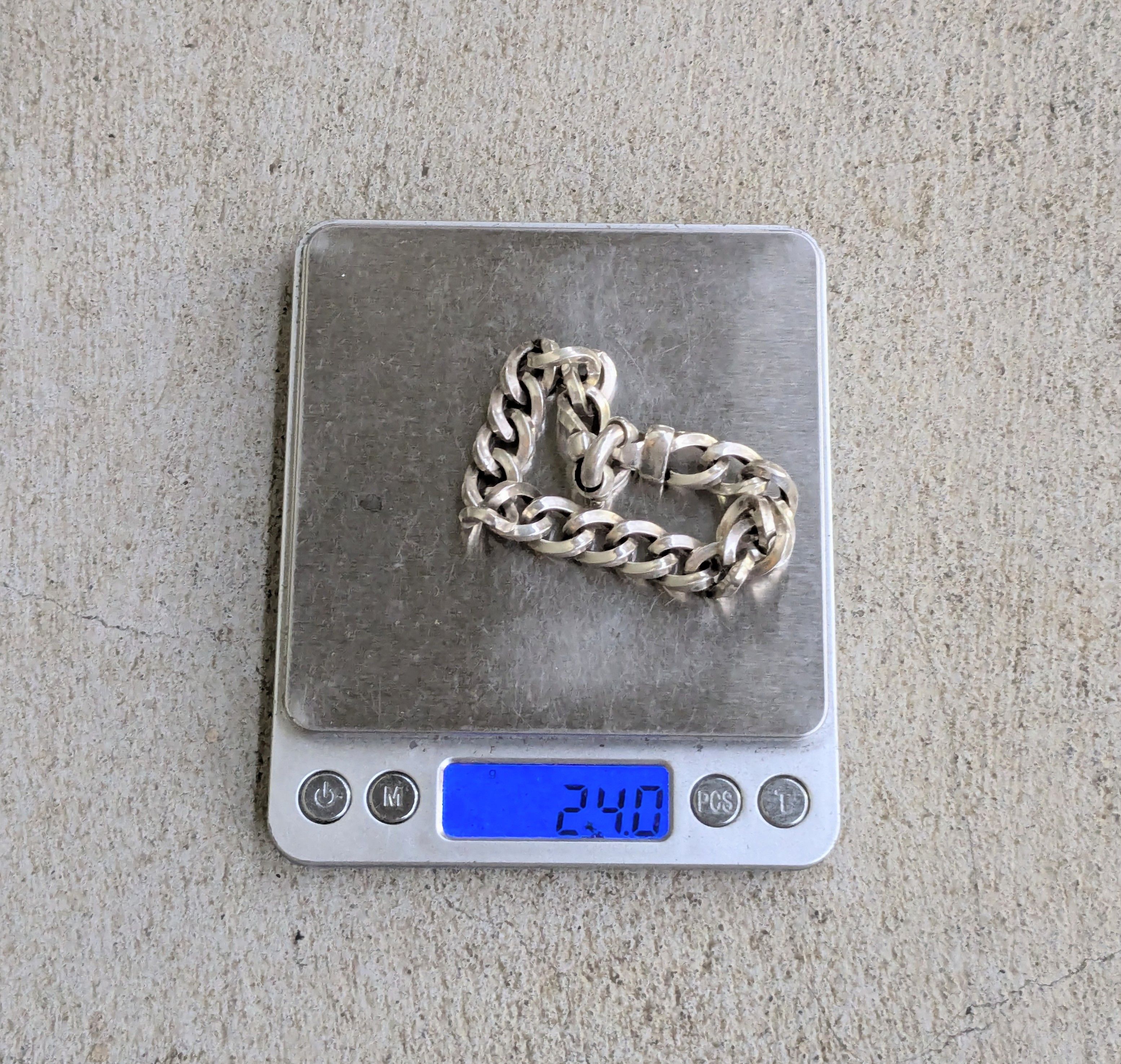 Vintage Vintage Sterling Silver Bracelet Curb Hollow Puffy 8" Italy Size ONE SIZE - 13 Thumbnail