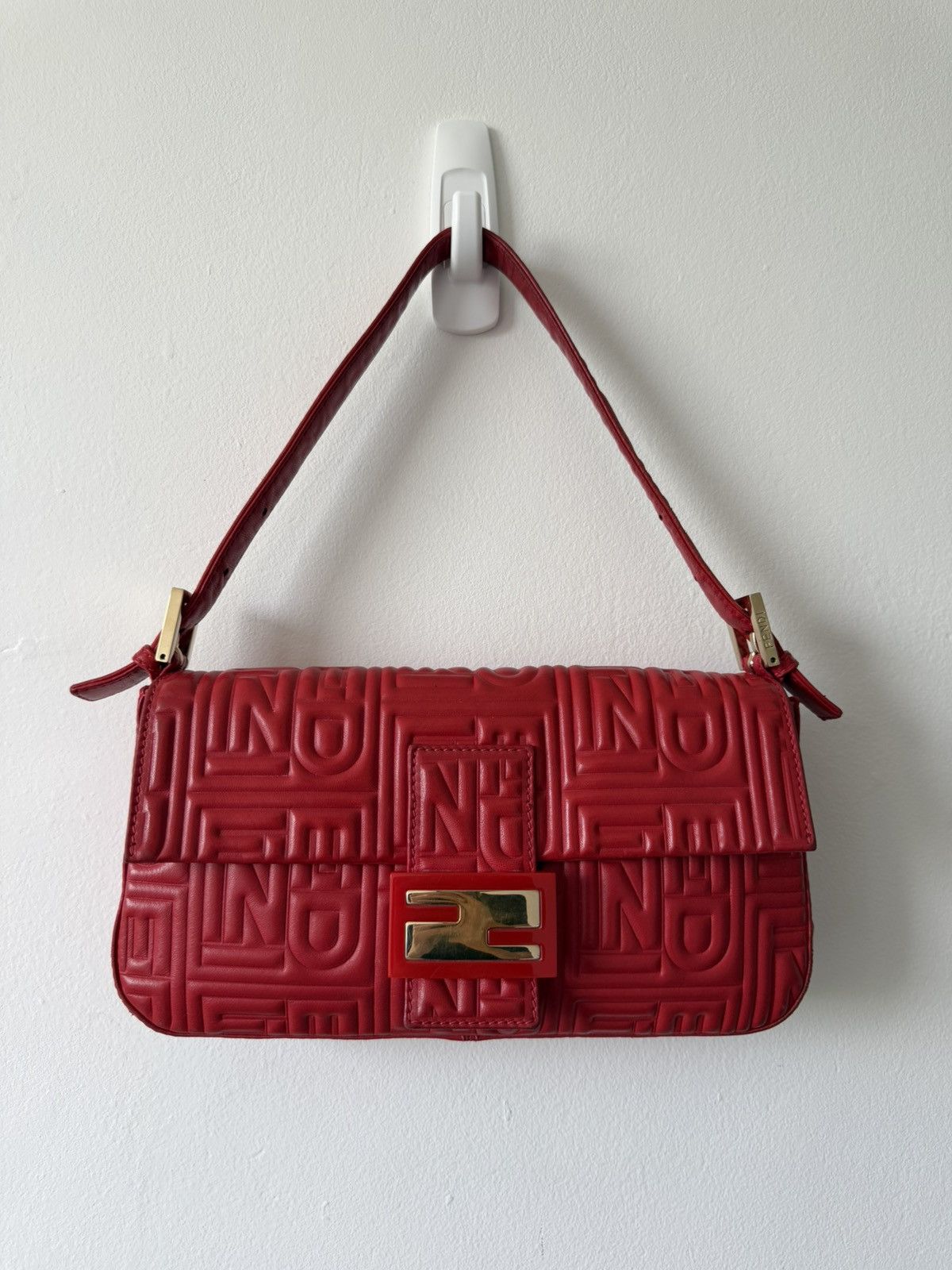 Fendi Fendi Baguette - 1997 Re-edition - Red Nappa Leather - Gold Size ONE SIZE - 1 Thumbnail
