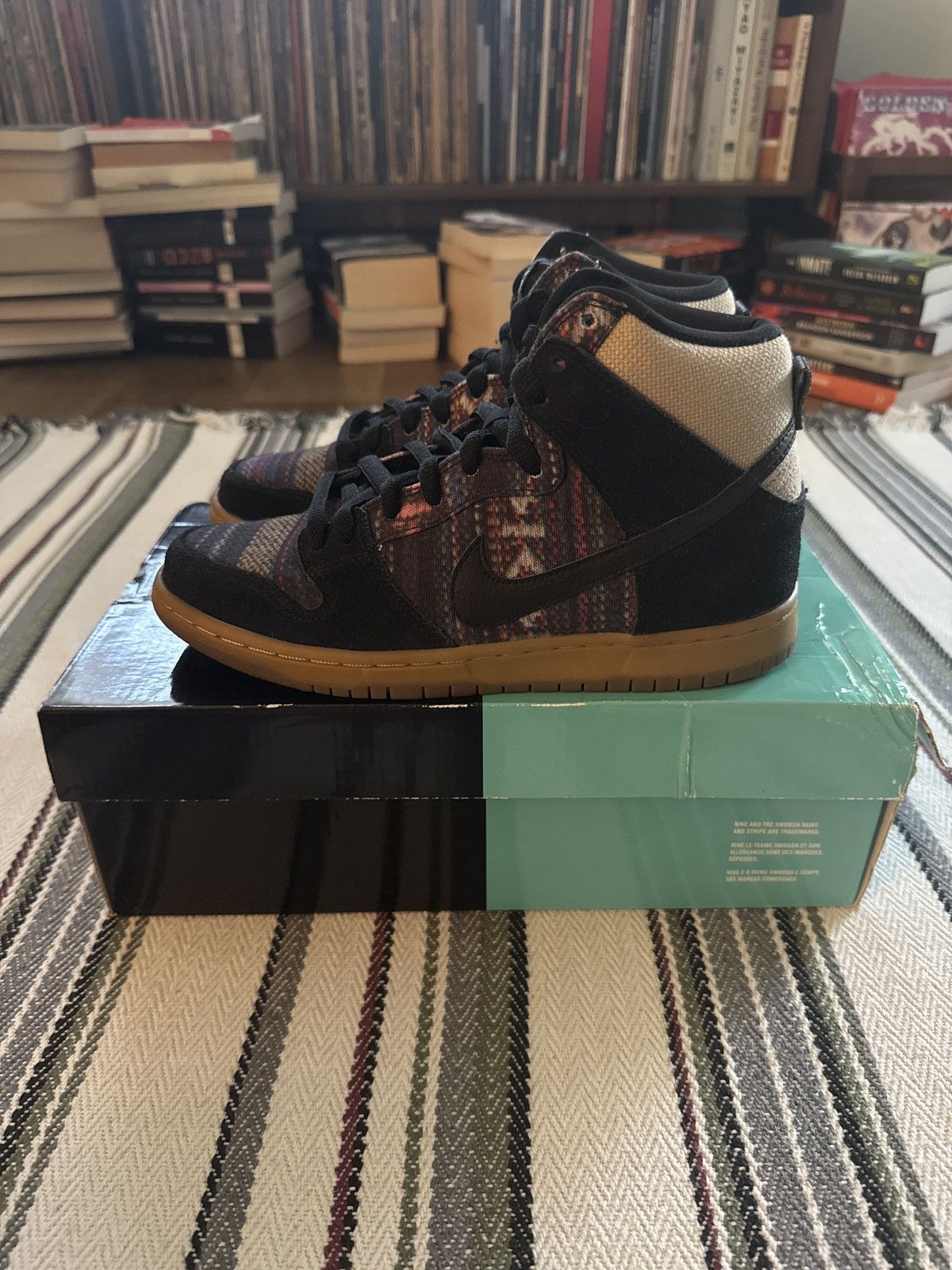 Nike SB Nike SB Dunk High Hacky Sack Size US 6 / EU 39 - 2 Thumbnail