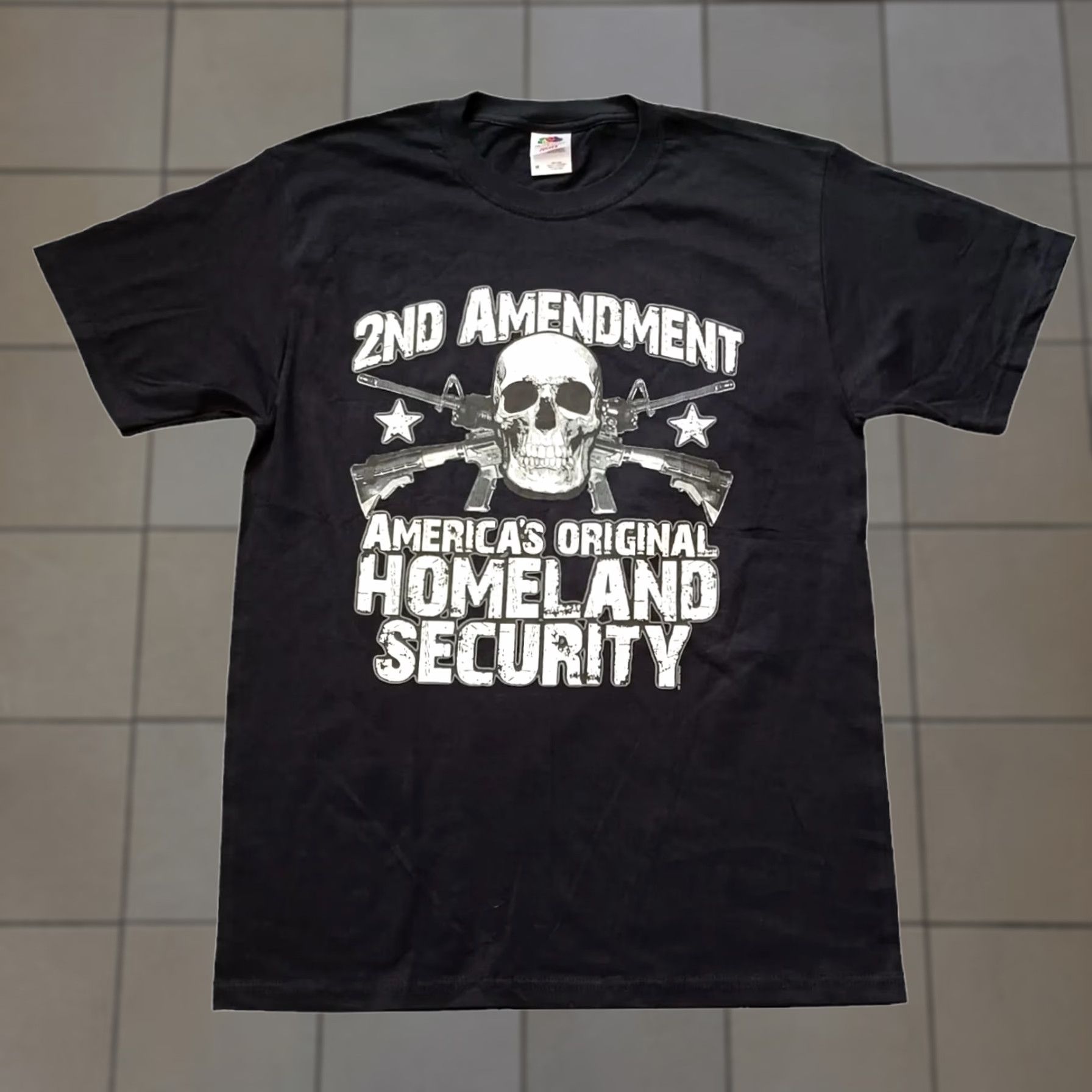 Fruit Of The Loom Second Amendment T Shirt Mens M Black Original Homeland Security Skull Weapons Size US M / EU 48-50 / 2 - 1 Thumbnail