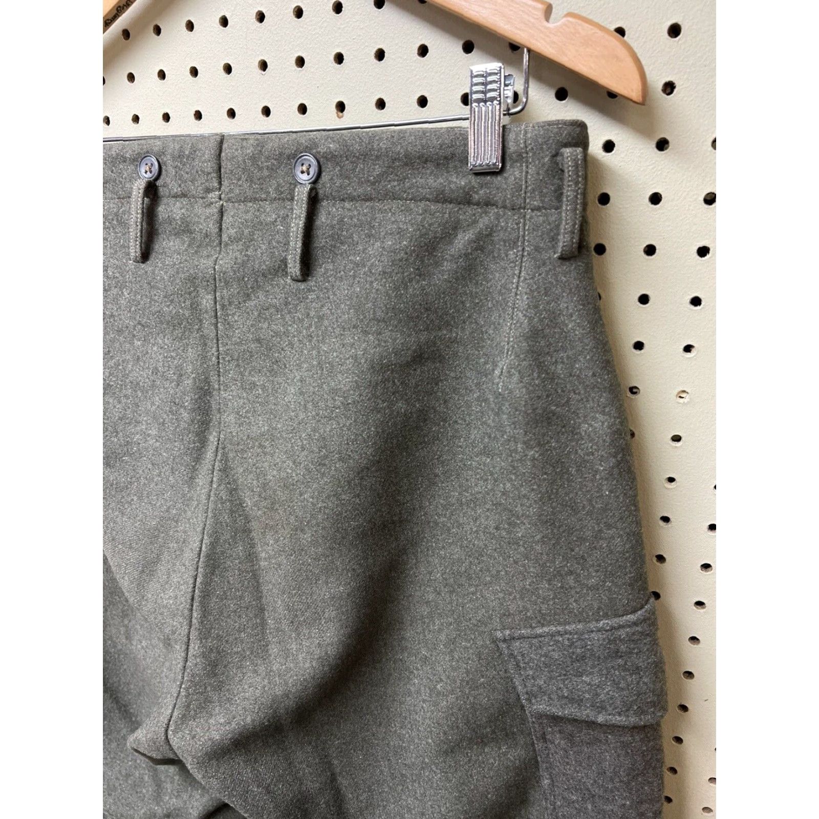 Vintage VINTAGE Swedish Military Wool Cargo Pants 31x32 Men Green 1940s Strap Inseam 32 C48 96 Wool Cargo Style Accessories Straps No Cuff Size US 31 - 3 Thumbnail