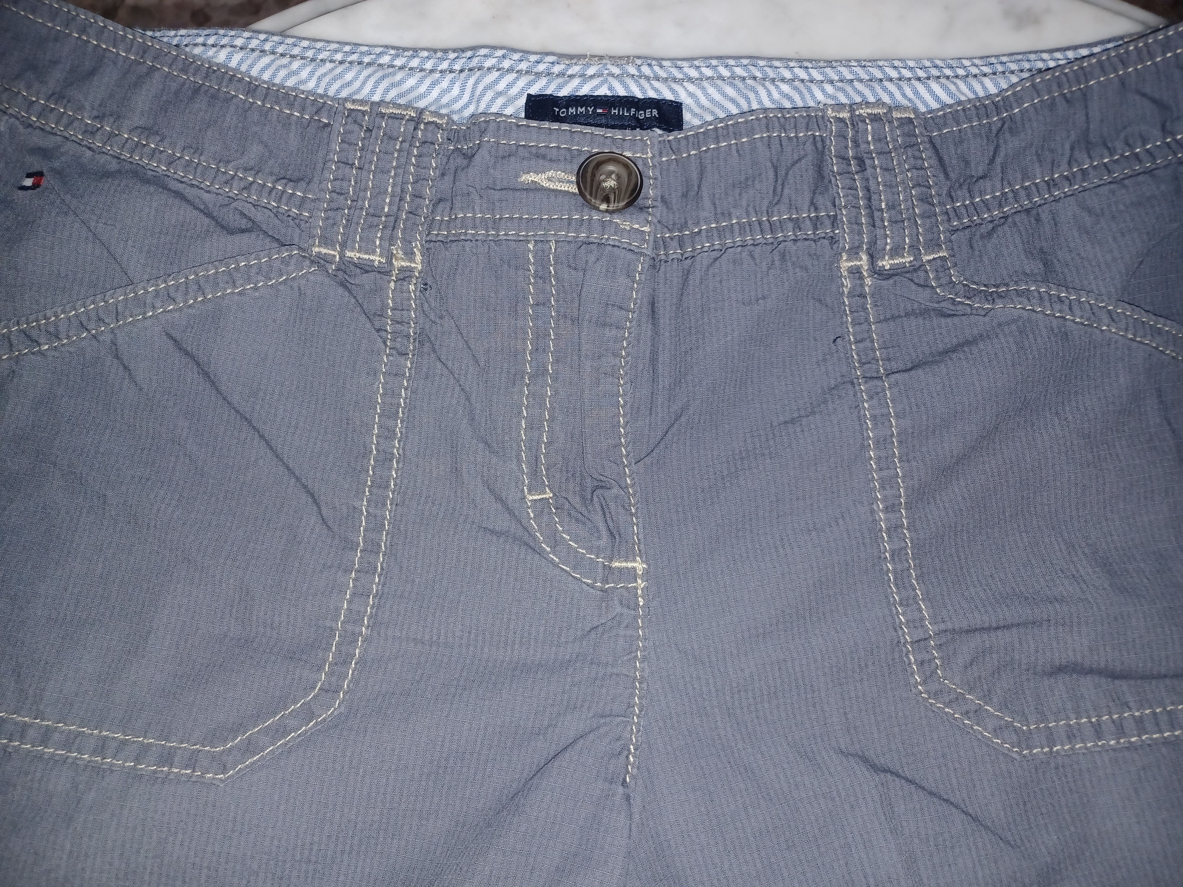Tommy Hilfiger Tommy Hilfiger Women's Shorts SZ 8 Gray Size 30" / US 8 / IT 44 - 2 Thumbnail